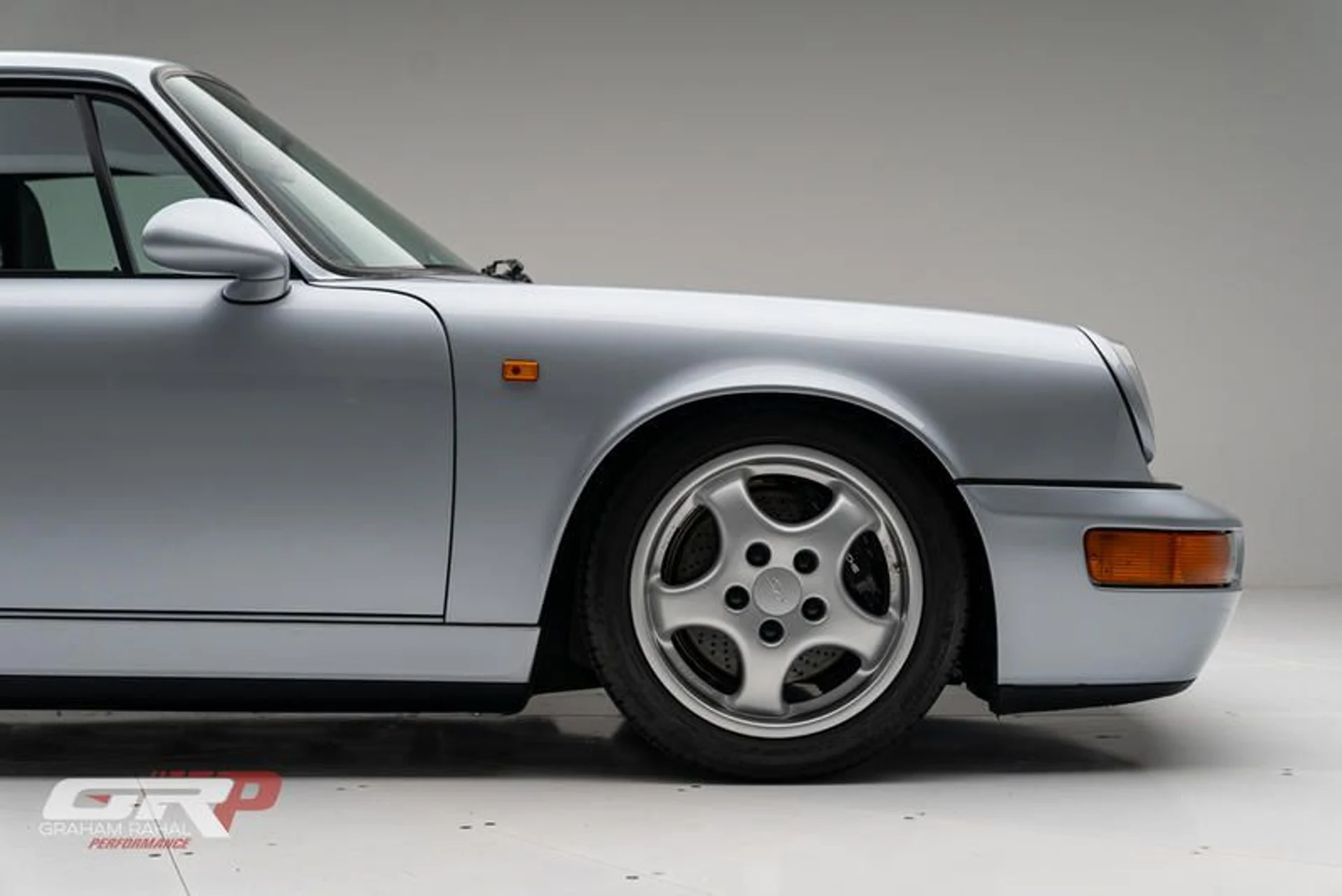 mph011_2735178220_56_B69734_084_F_4954_A96_A_29_AB_756_B46_A6_38d831dc00