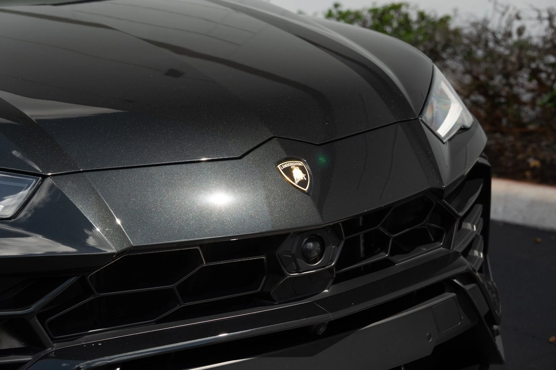 mph011_2739362968_Used_2020_Lamborghini_Urus_1758836559_26b01f711b