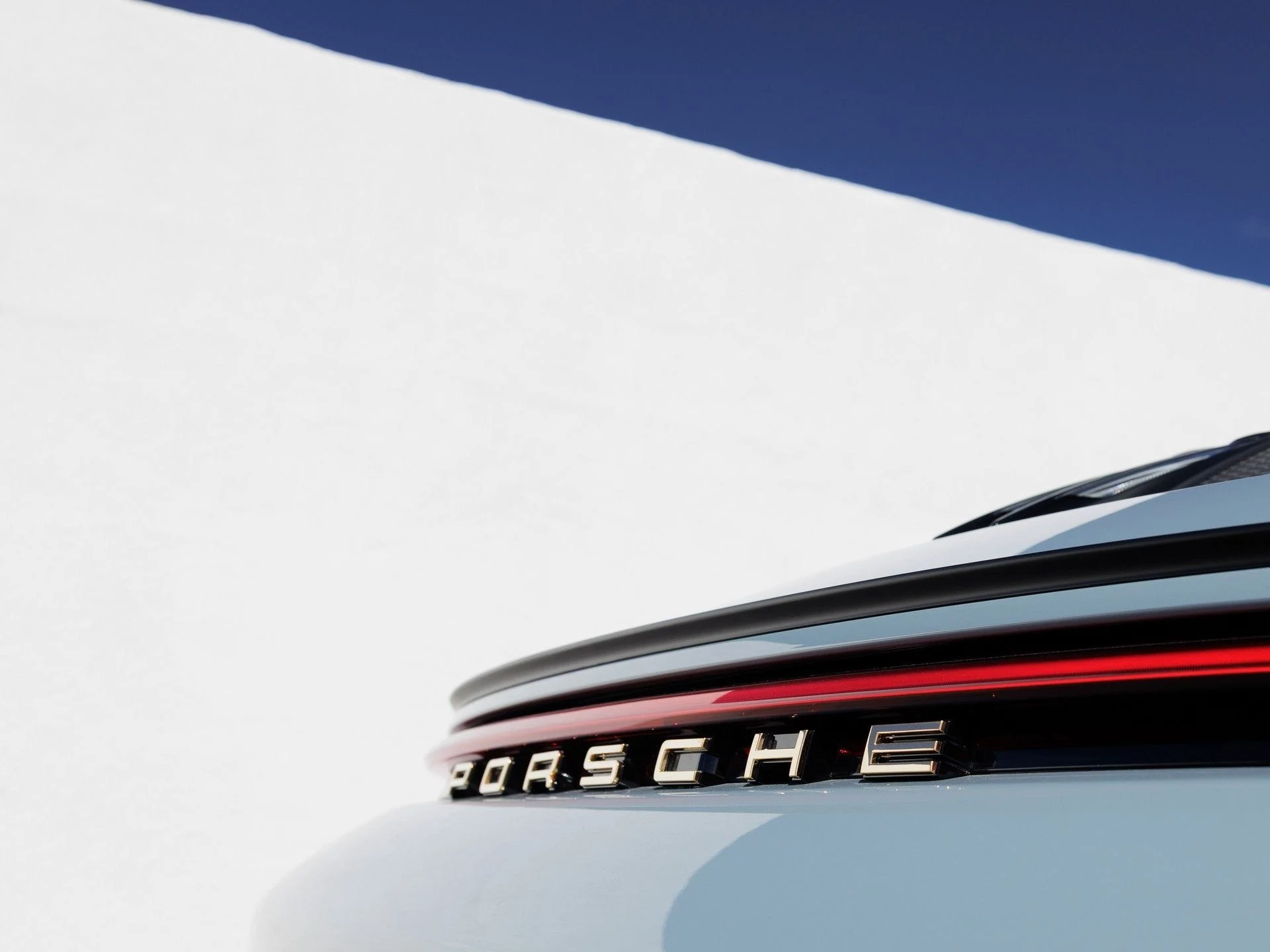 mph011_2742187823_12_7a1a9f8b2d