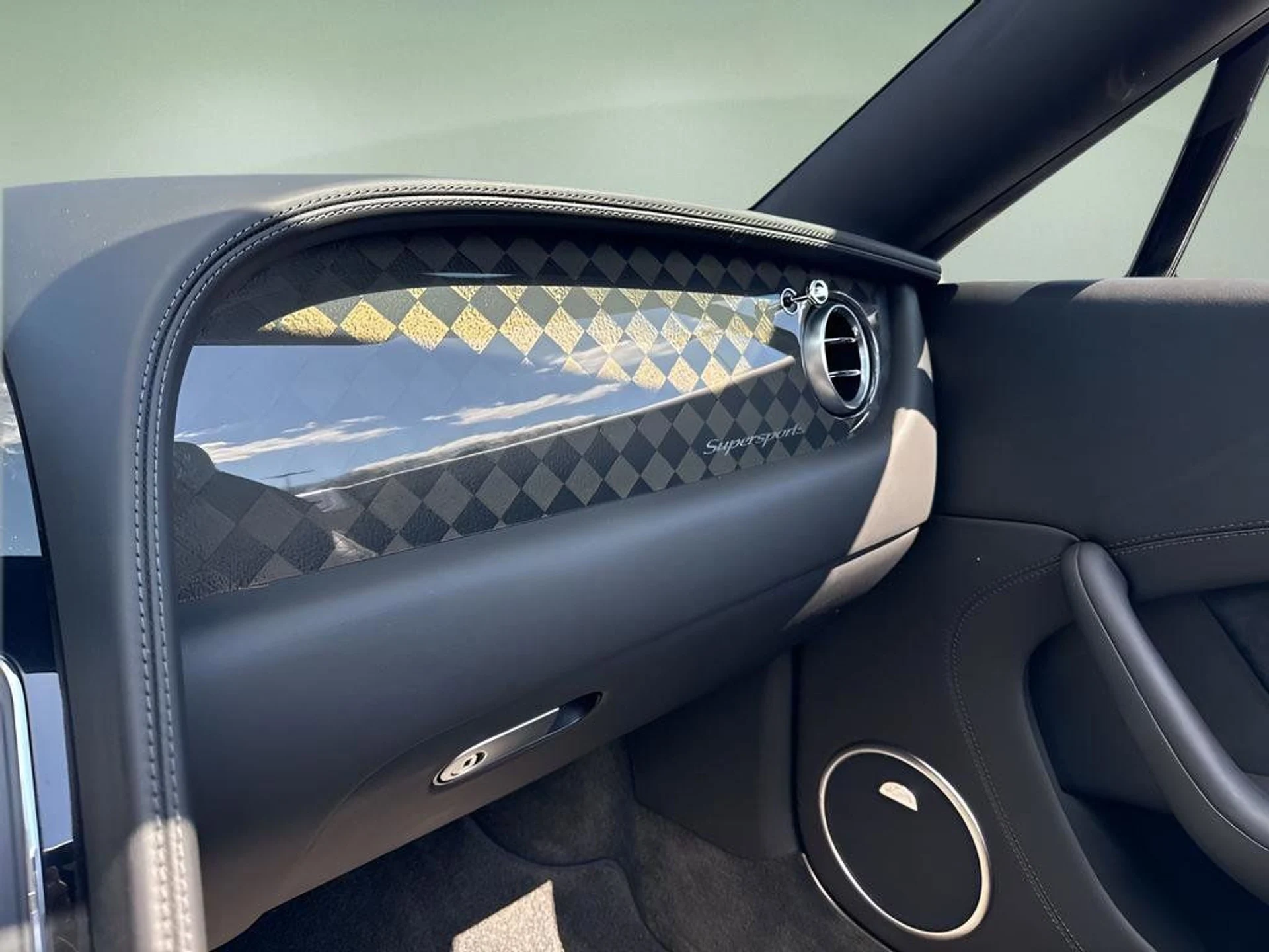 mph011_2748293315_938d736c5ec54d959dfe39cae9b4e607_49f1a5003f