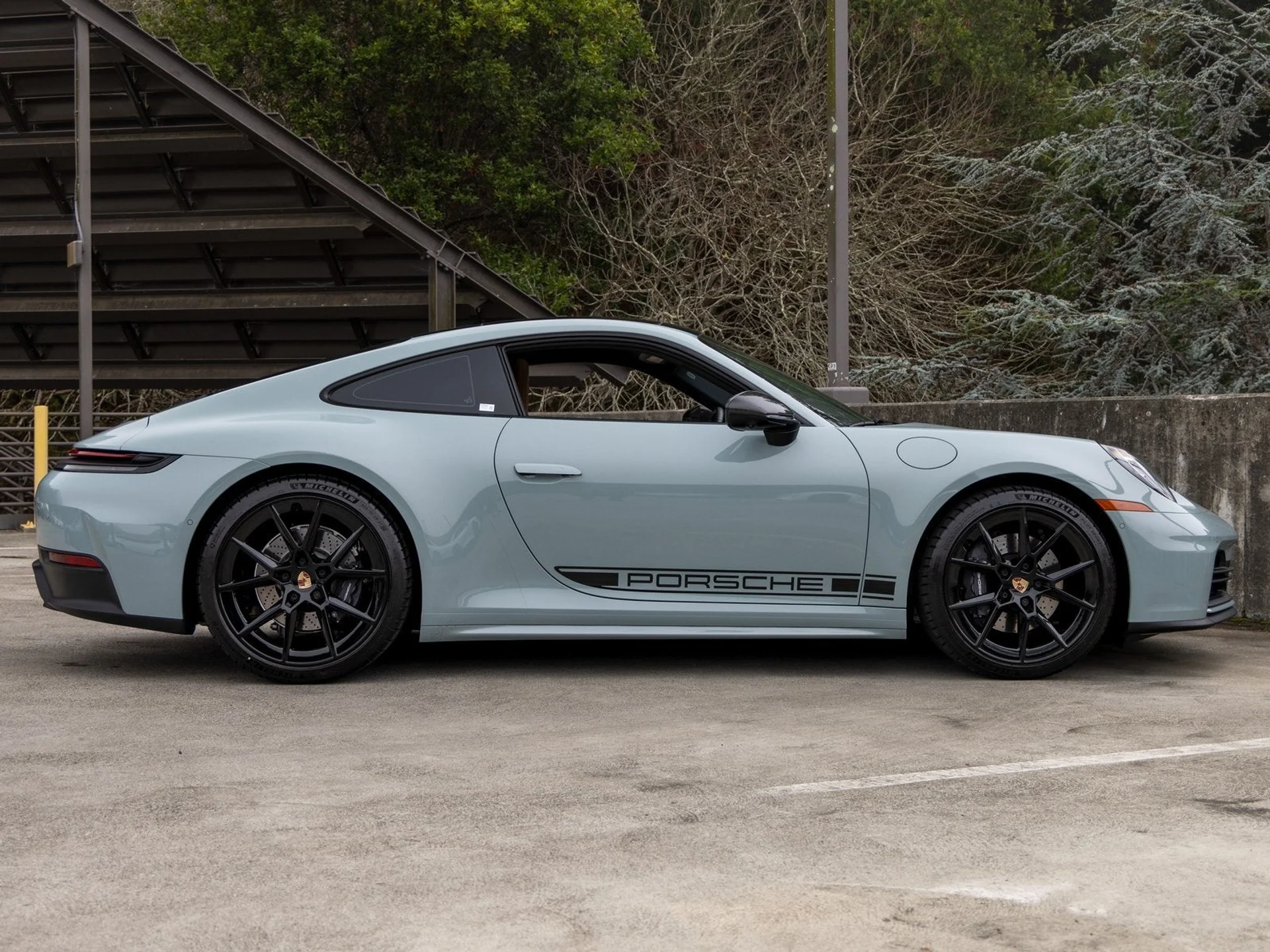 mph011_2751607982_12_60d33d74c6