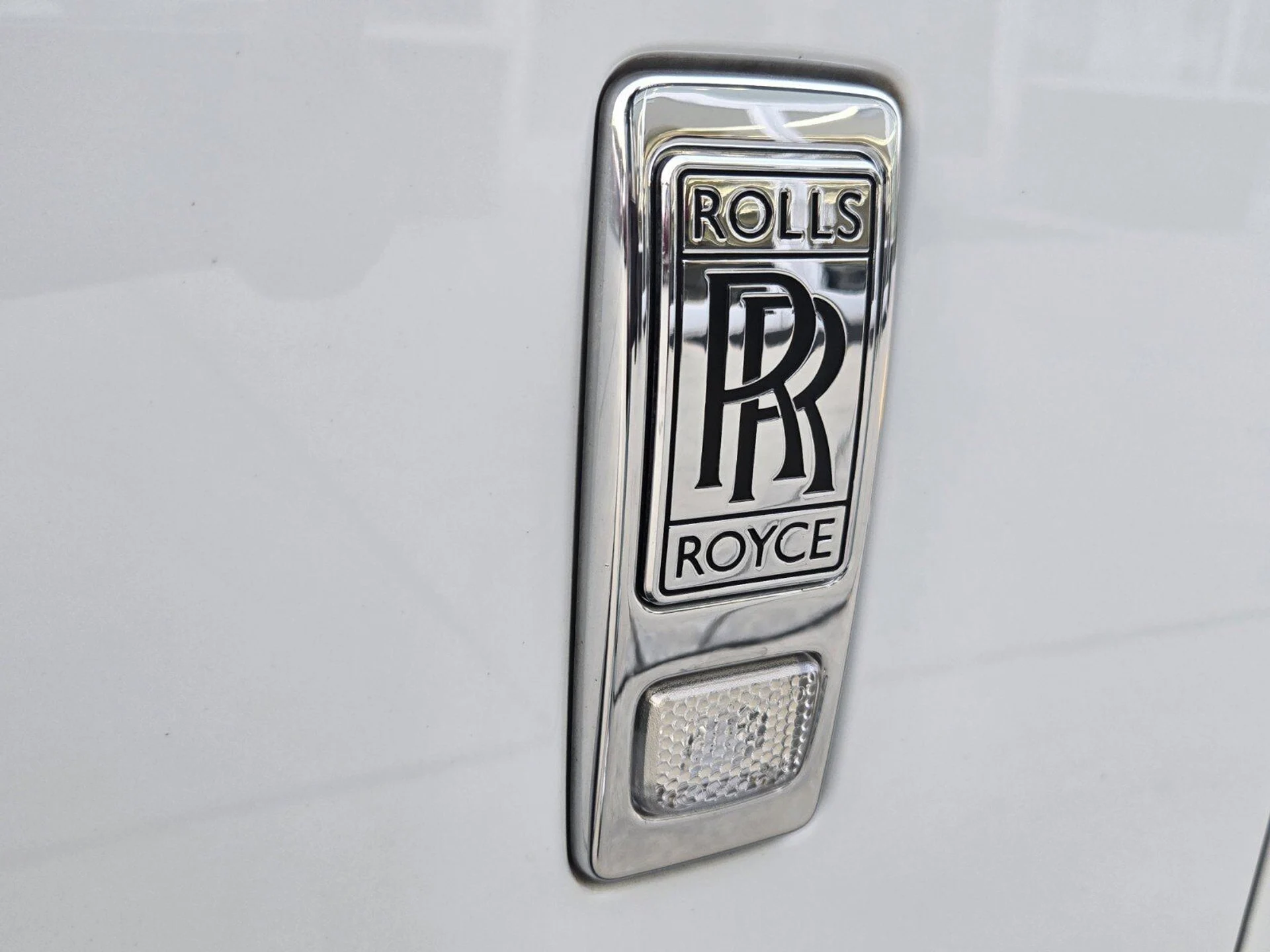 mph011_2756520867_256527c4408488b81bda42dac7912d02x_a14859bcf2