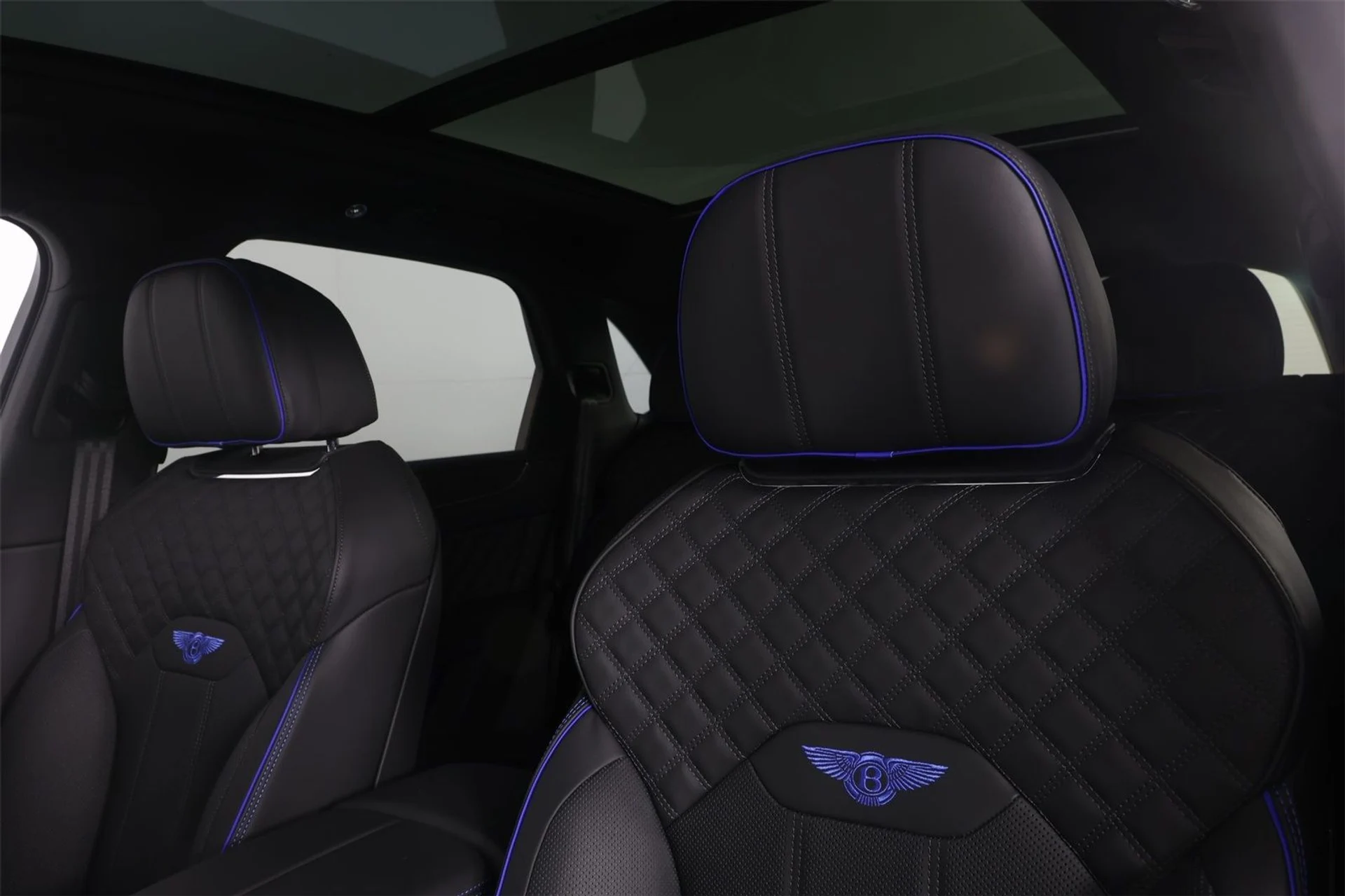 mph011_2758679014_ccfa00c92538d338b8c0ce0c1a335db7_ed5b5ac351