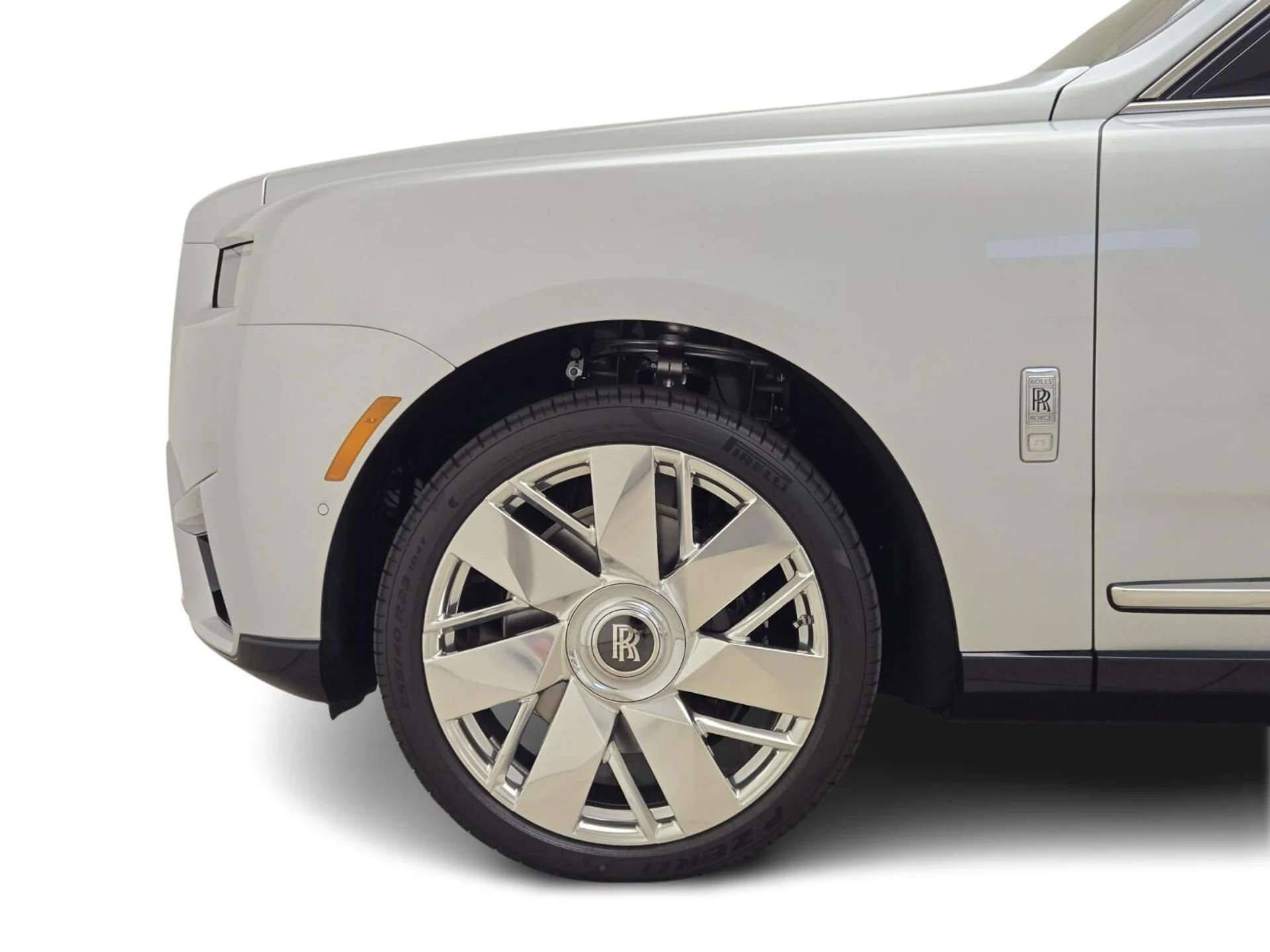mph011_2760427085_New_2026_Rolls_Royce_Cullinan_1768889701_131421b79e
