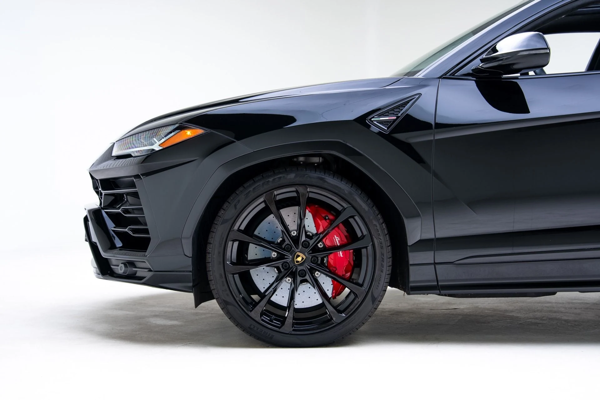mph011_2762835466_Used_2022_Lamborghini_Urus_1769211578_ed004d51f5