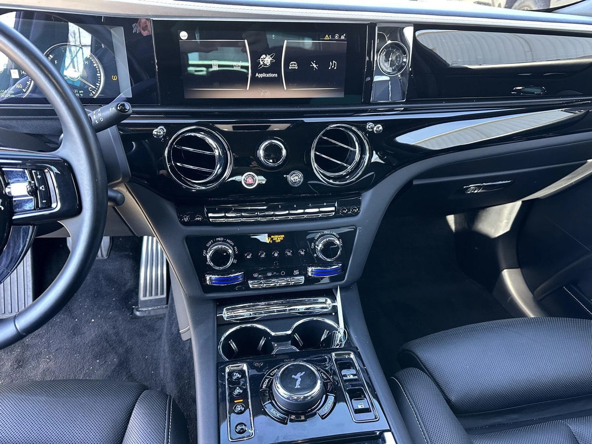 mph011_2769031175_dd5fabbca8a0816ec062d033d938ae22_5bb449e437