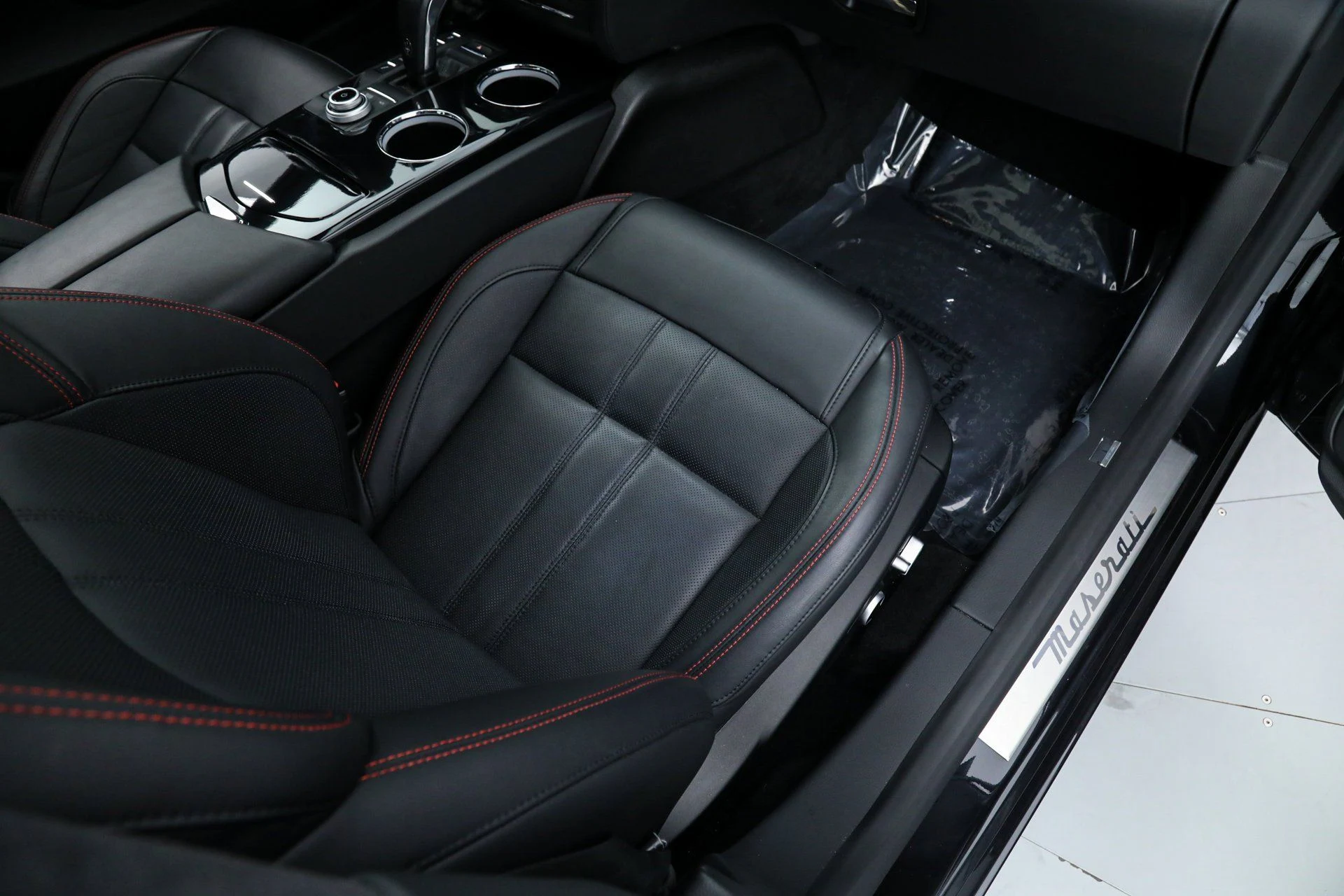 mph011_2769134643_ddd995fa6edc43b6b67e04bb3f0adf86_c4d9841db9