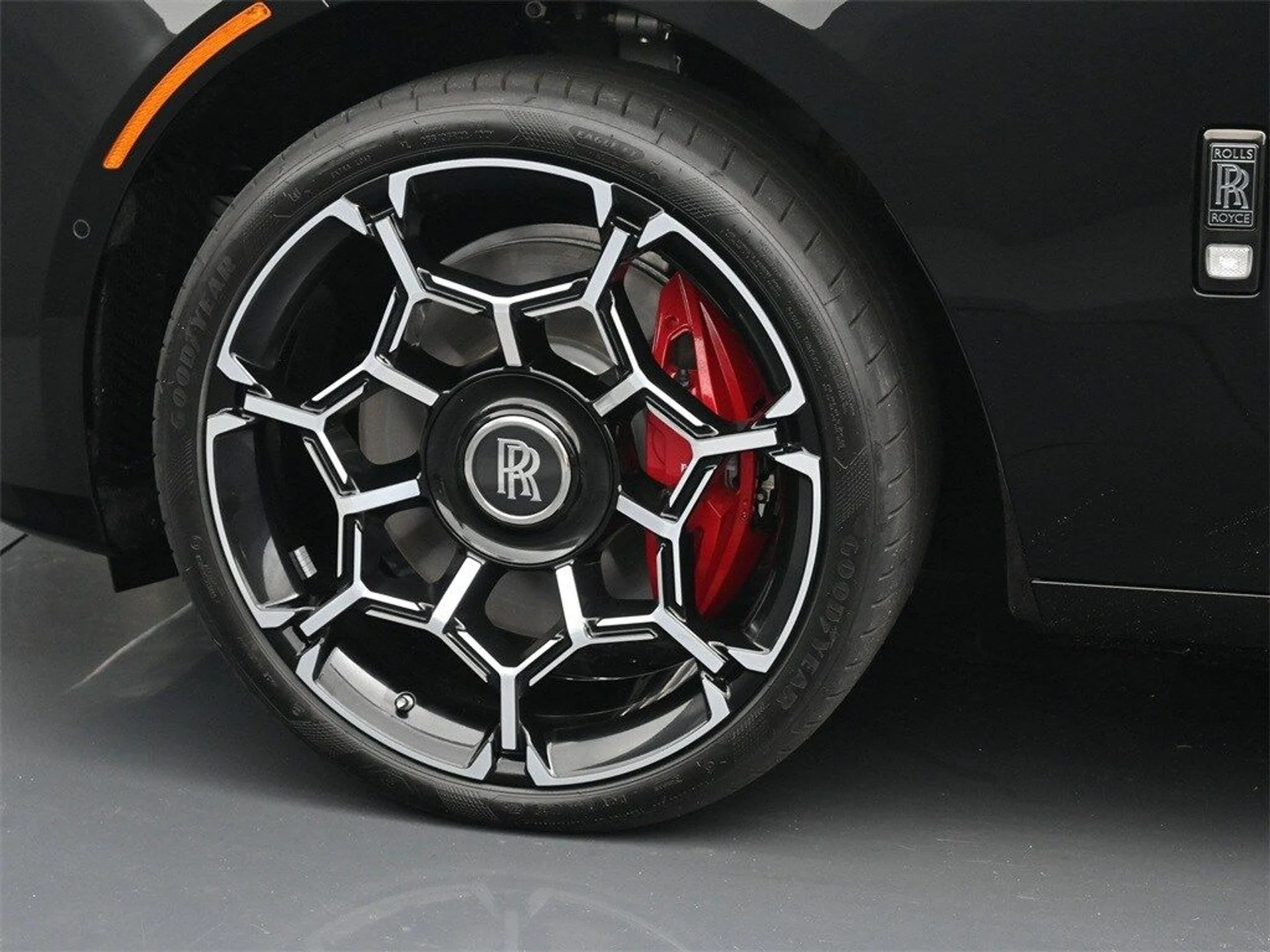 mph011_2770698241_2a025df764fc2a018cd4c731e0ff5c0fx_d132e96fb9