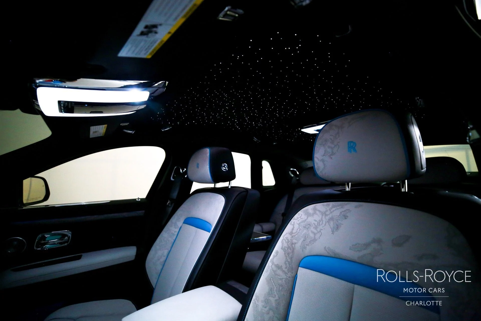 mph011_2773211459_Used_2025_Rolls_Royce_Ghost_1759510962_73a37807c2