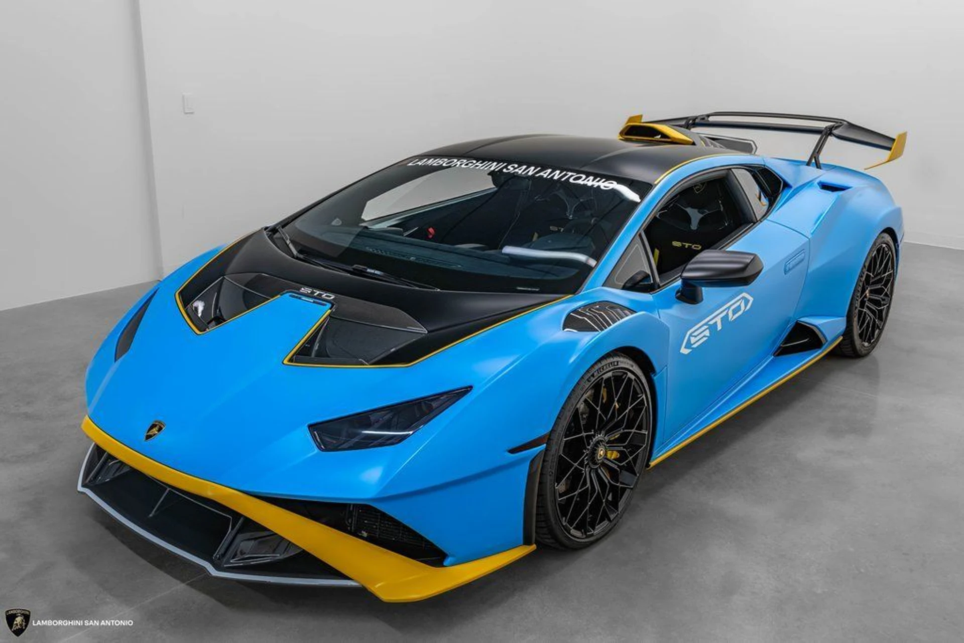 mph011_2777067133_6eca59715d8ea5c39562c9867a5c6685x_998e0409dd