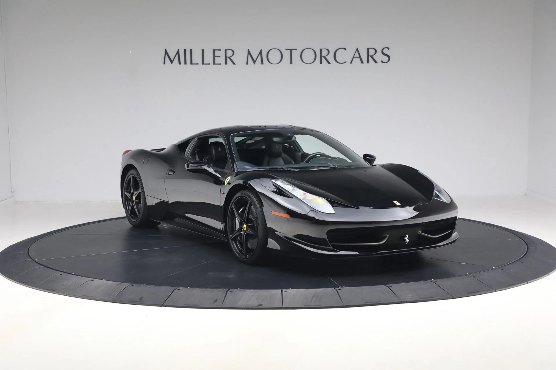 mph011_2779118705_Used_2013_Ferrari_458_Italia_1774989075_837bc482c1