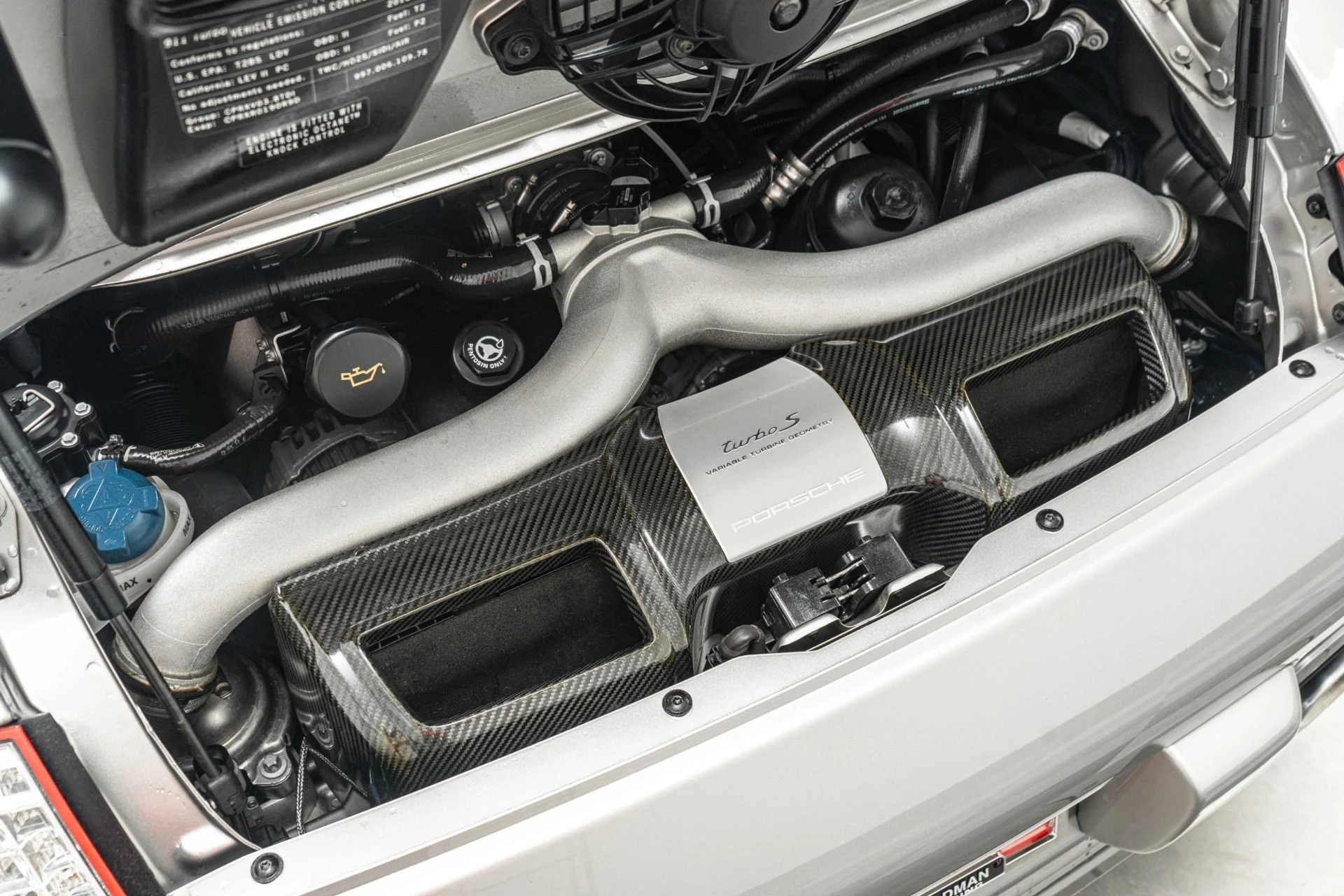 mph011_2781954414_Used_2012_Porsche_911_Turbo_S_1757347118_f7554ee725