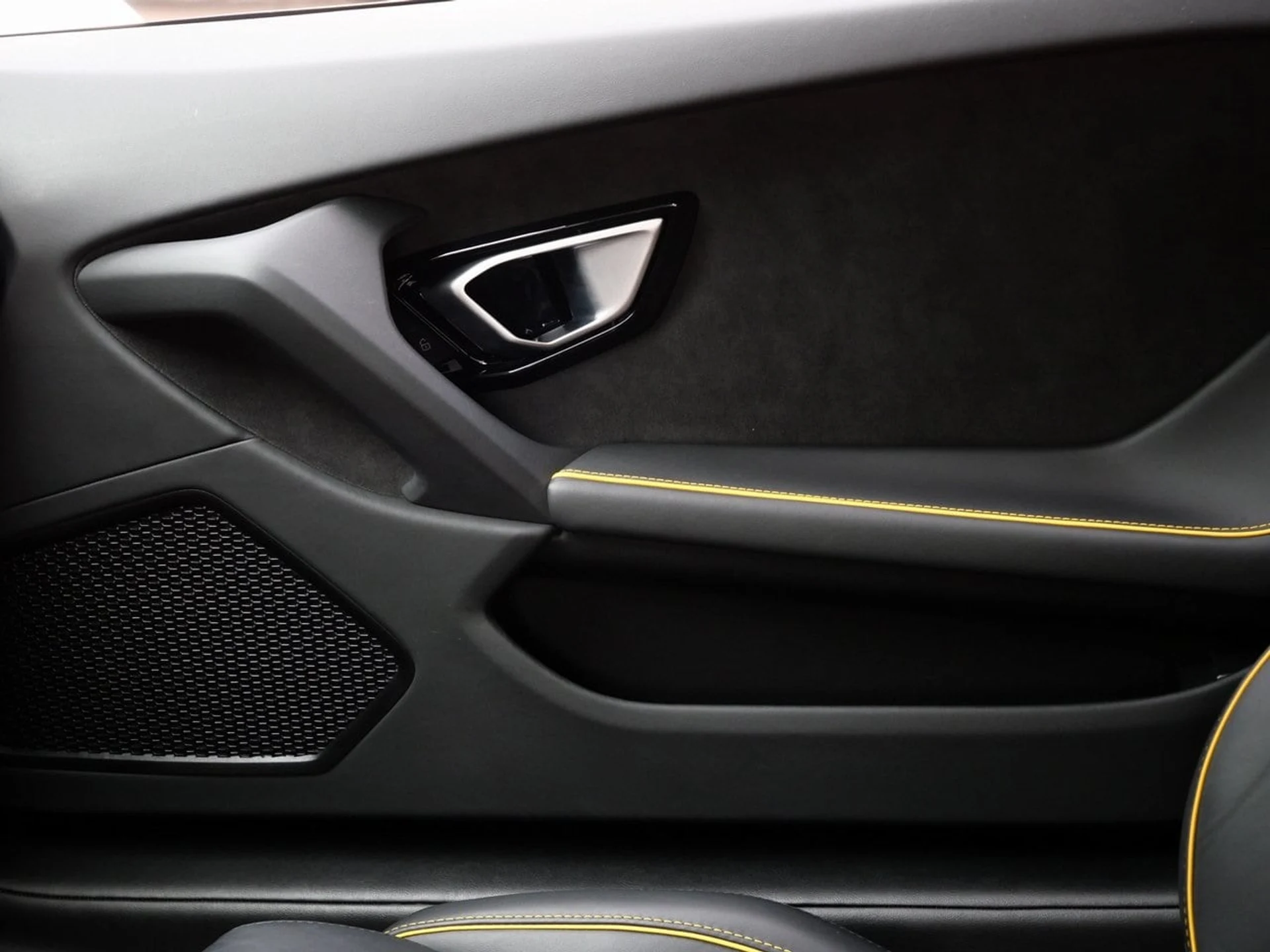 mph011_2799846969_3c333647992796745ef27ac118d8e70ex_df1e5ee7d5