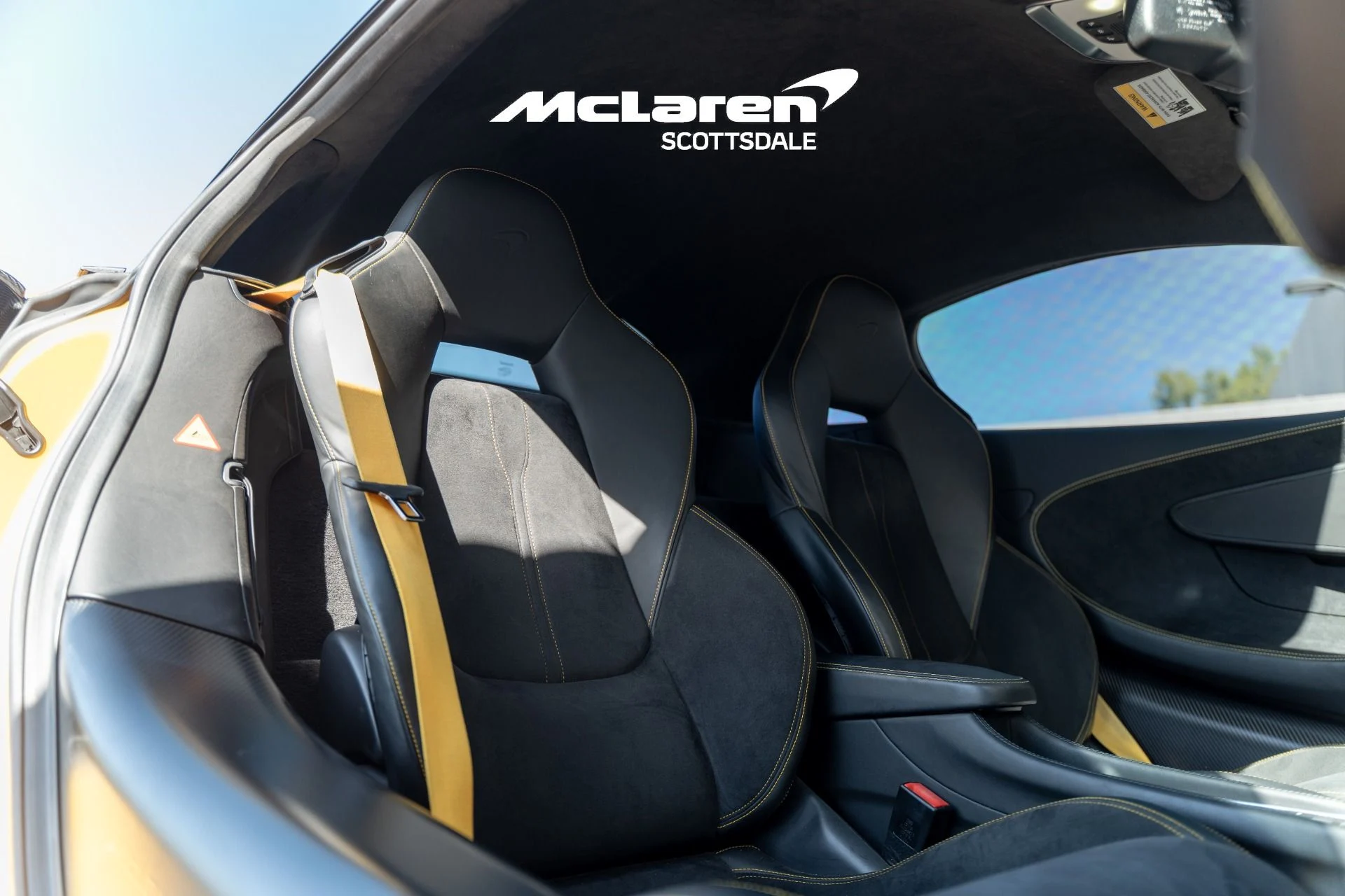 mph011_2803112756_Used_2017_MCLAREN_570_S_COUPE_1783701345_f64a9e77fb