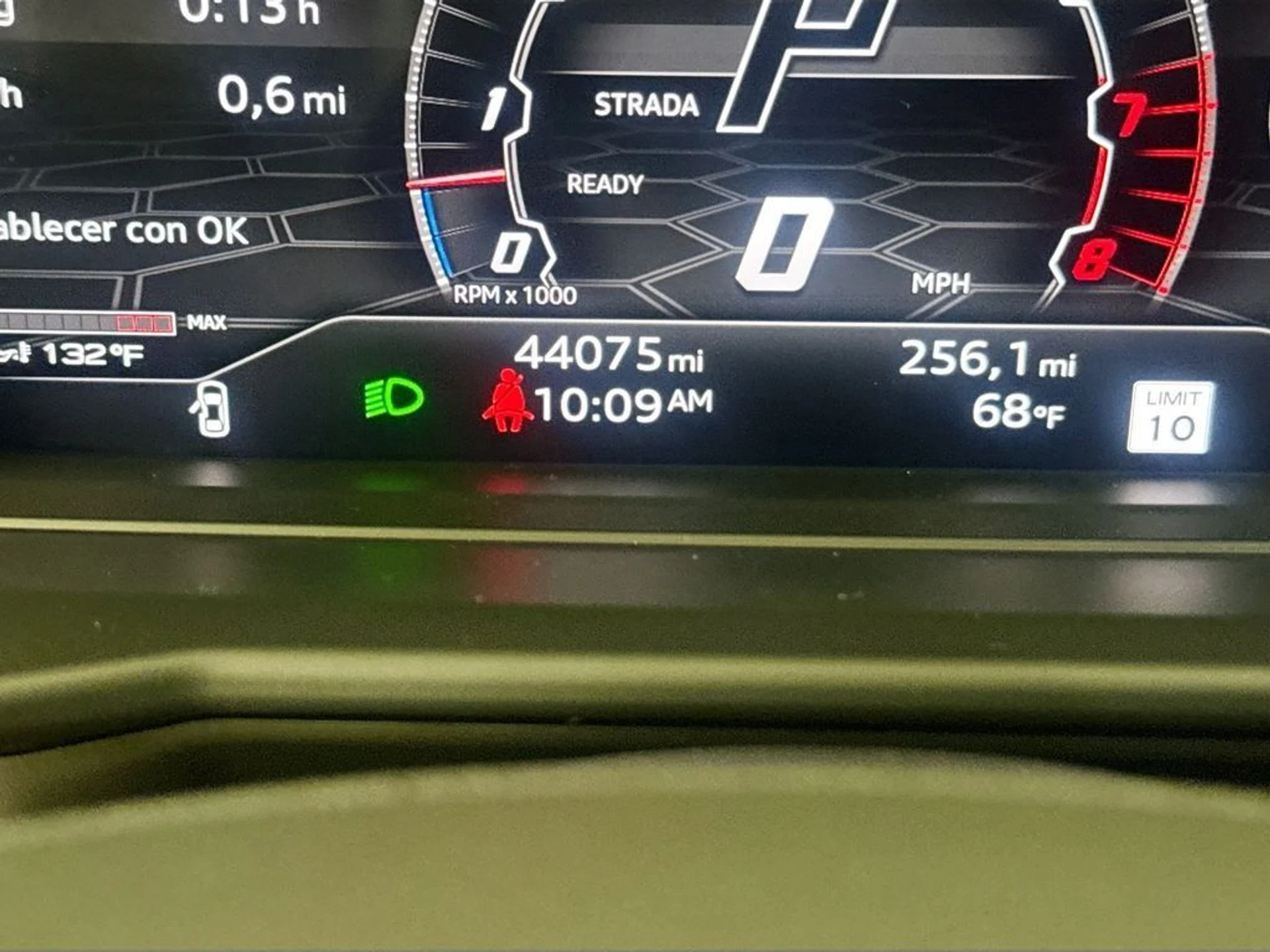 mph011_2810920630_057ba175136cc9787a1f380417efce20_7fee2f4879