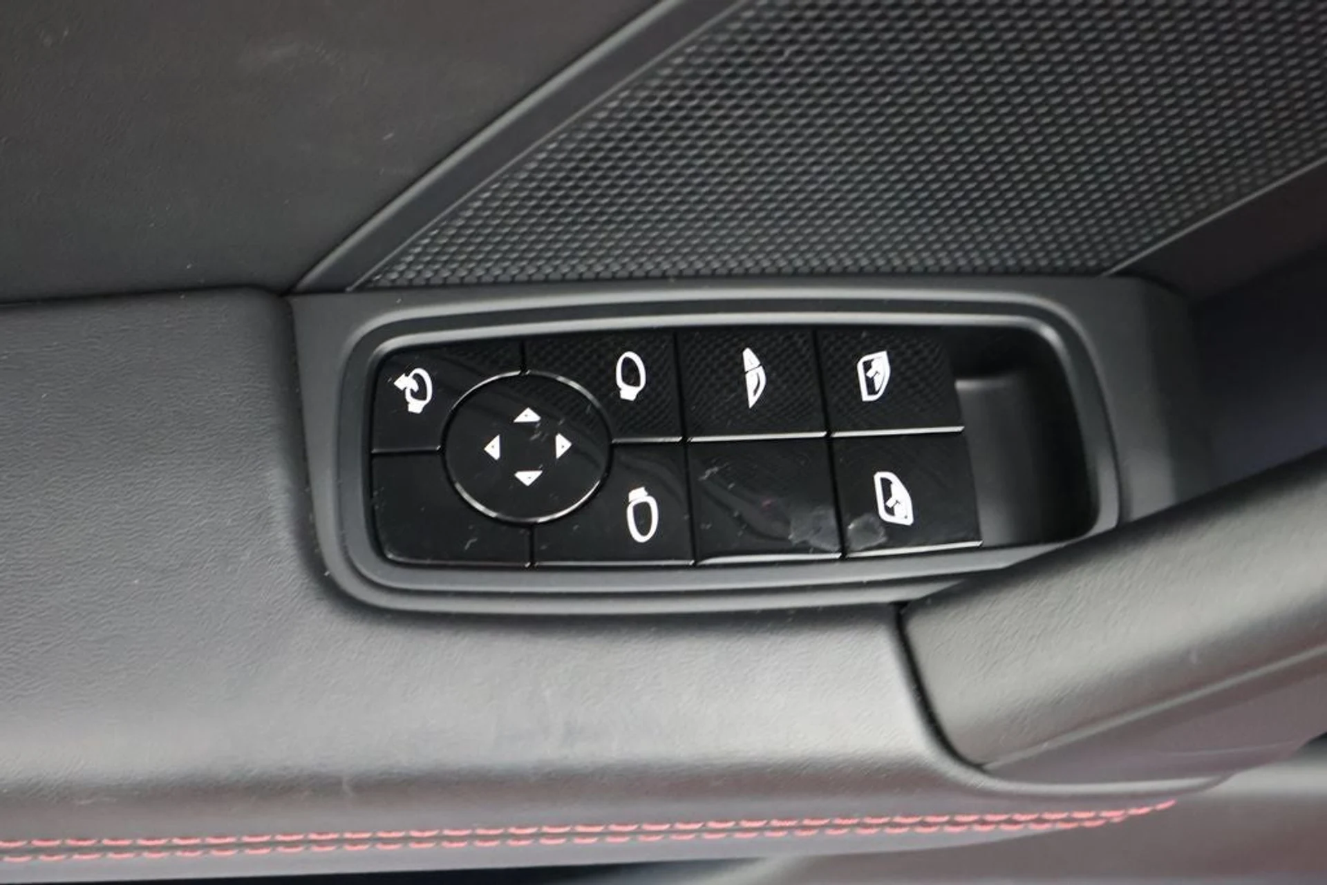 mph011_2822829873_12_6cd89aa432