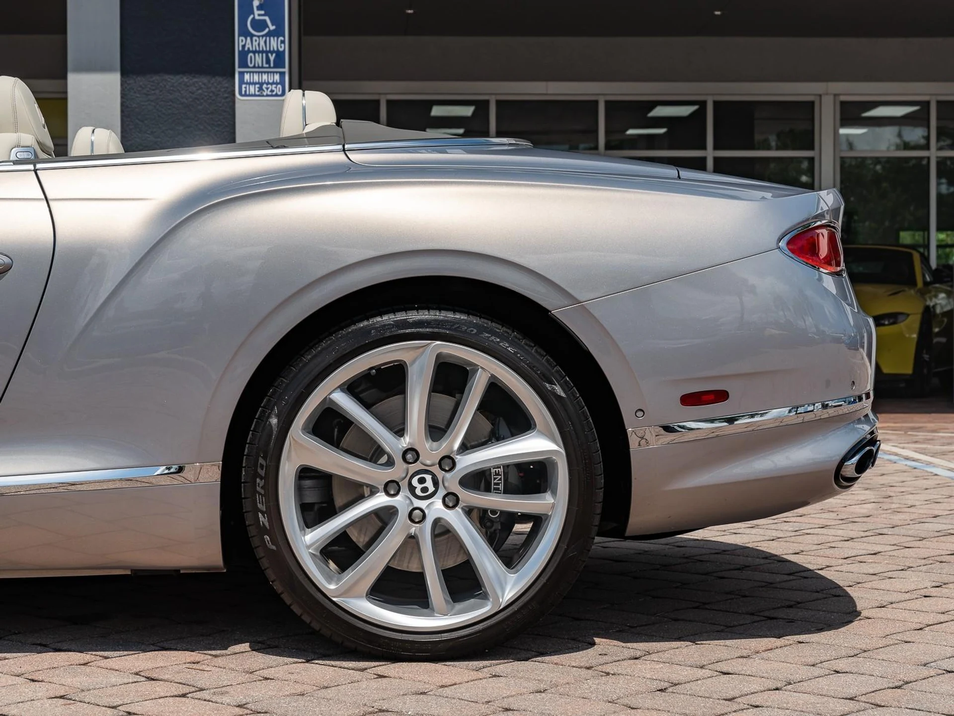 mph011_2826975538_Used_2022_Bentley_Continental_GT_V8_1771851985_c340eb1029