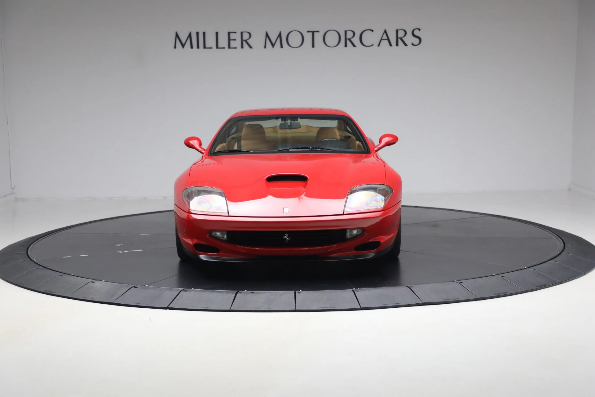 mph011_2830814620_Used_2000_Ferrari_550_Maranello_1789139800_d5f78c14b5