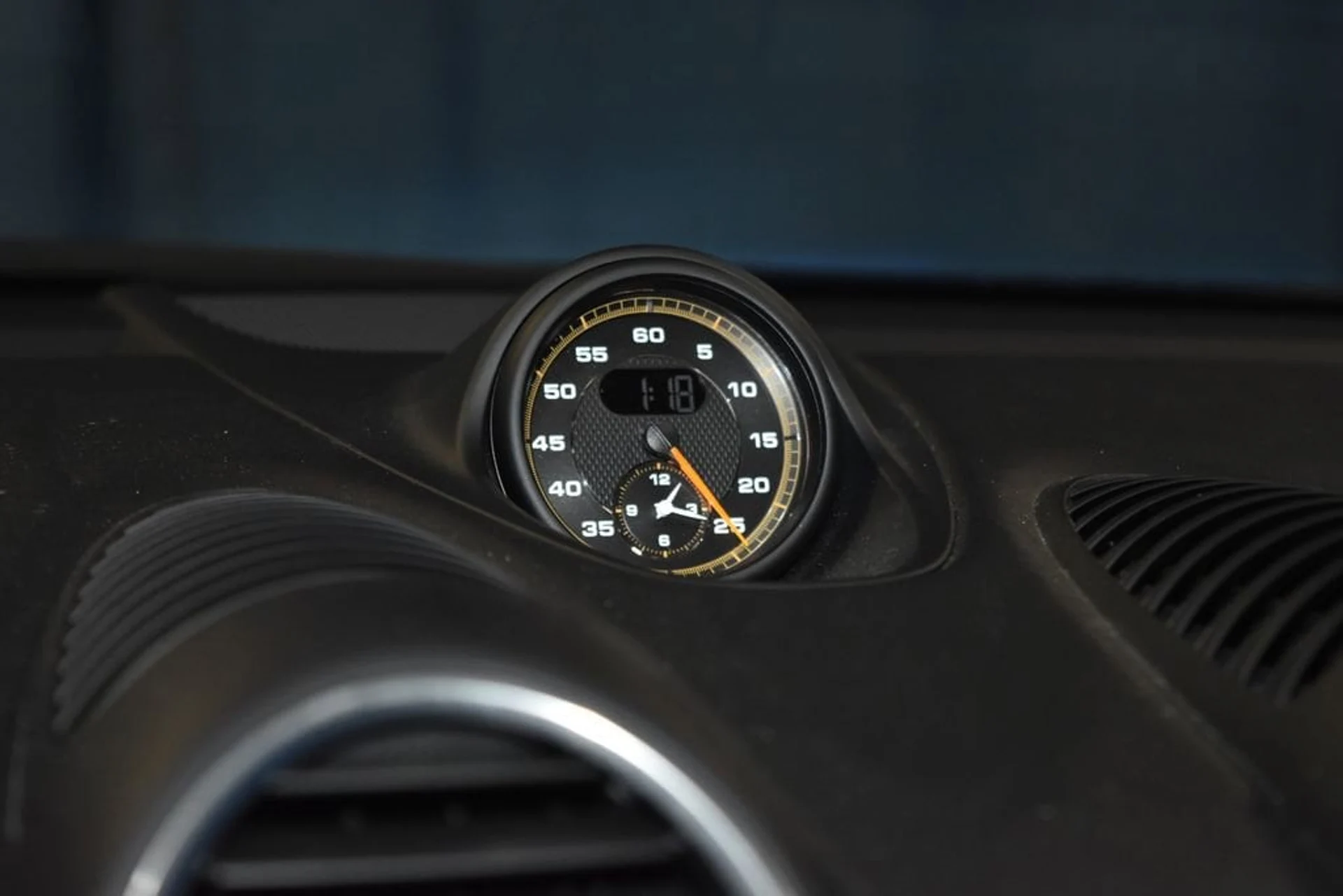 mph011_2838946606_b1517abe59e87ca4133934517f5bd270x_5580bdaabe