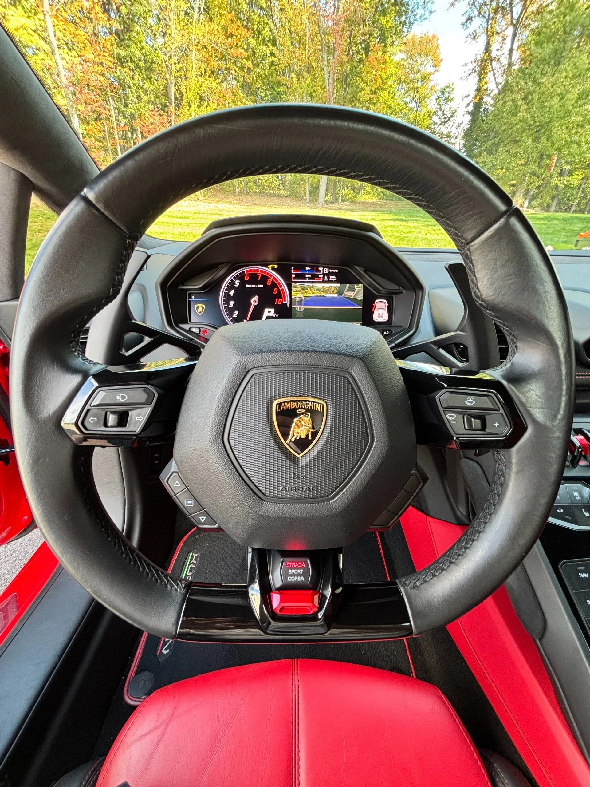 mph011_2839570826_Used_2017_Lamborghini_Huracan_LP_610_4_Spyder_1759940128_3c2dc2ce19