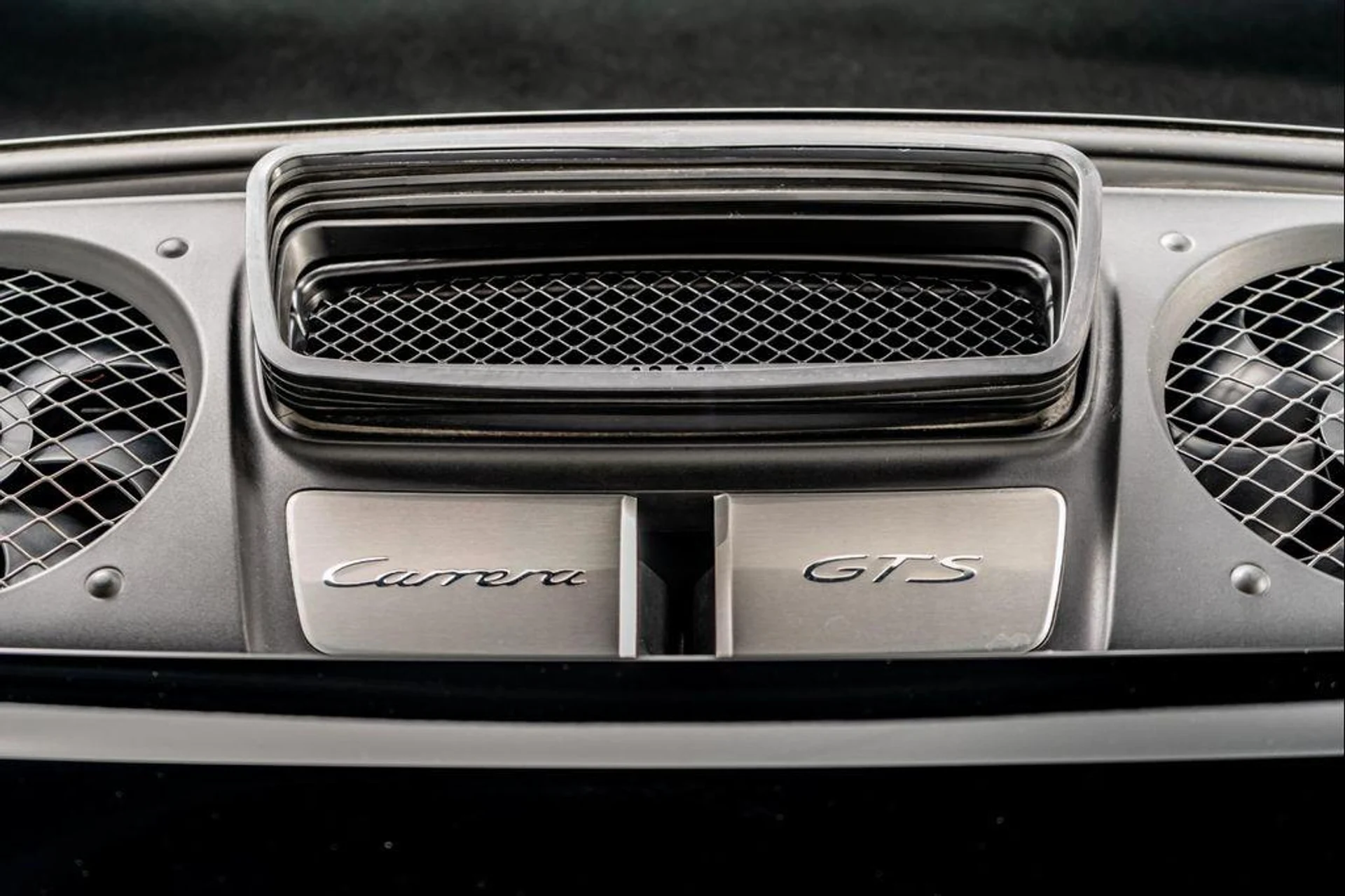 mph011_284084968_Hjuxa_L6_NGLDHD_4_Cd6k1_WZ_5_Htz_Y_f8c09301de