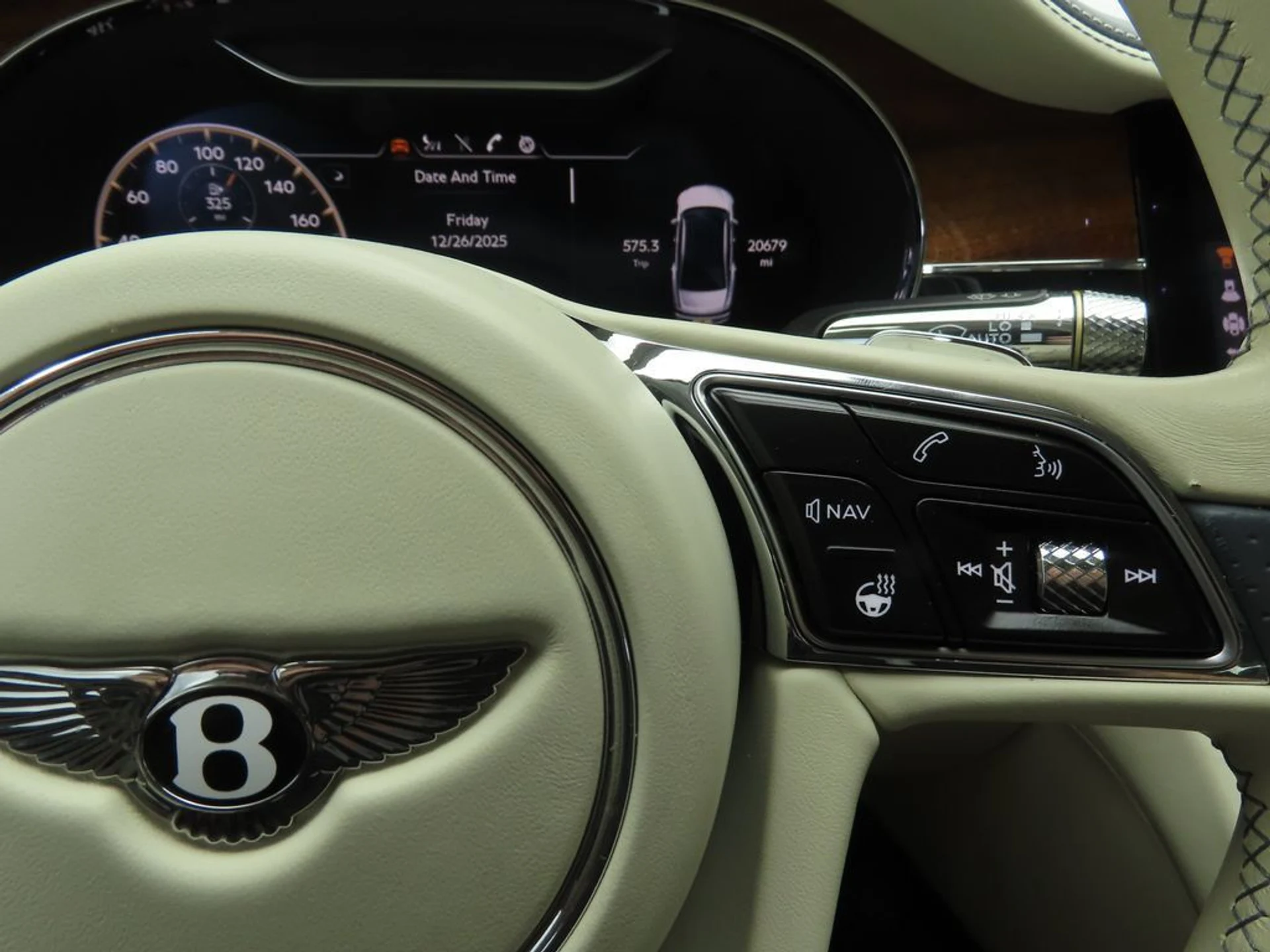 mph011_2845807769_used_2020_bentley_flying_spur_w12sedan_8119_22964614_12_1024_5439cb0594