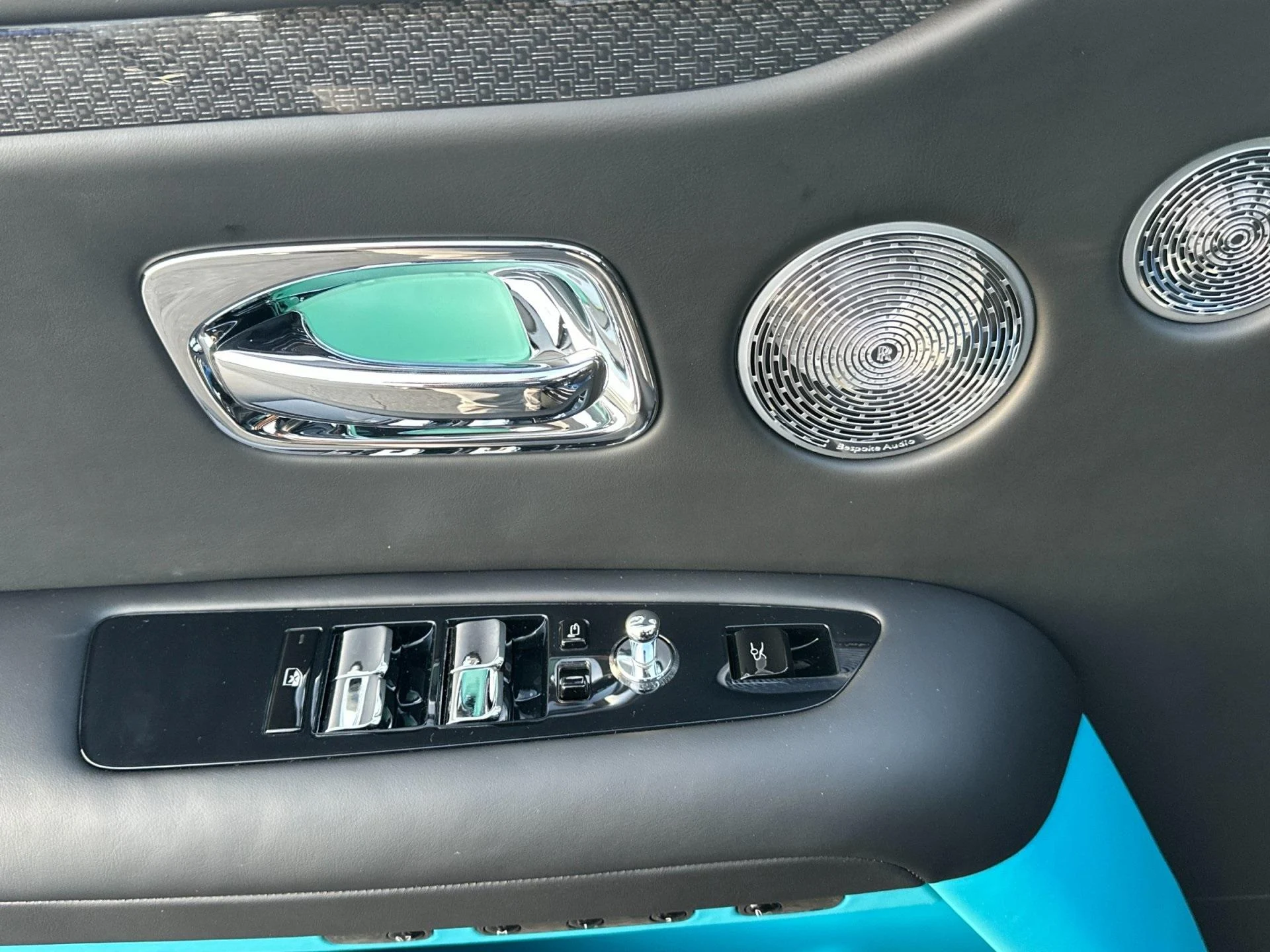 mph011_2847004001_New_2026_Rolls_Royce_Black_Badge_Ghost_1764949819_49d7ee160b