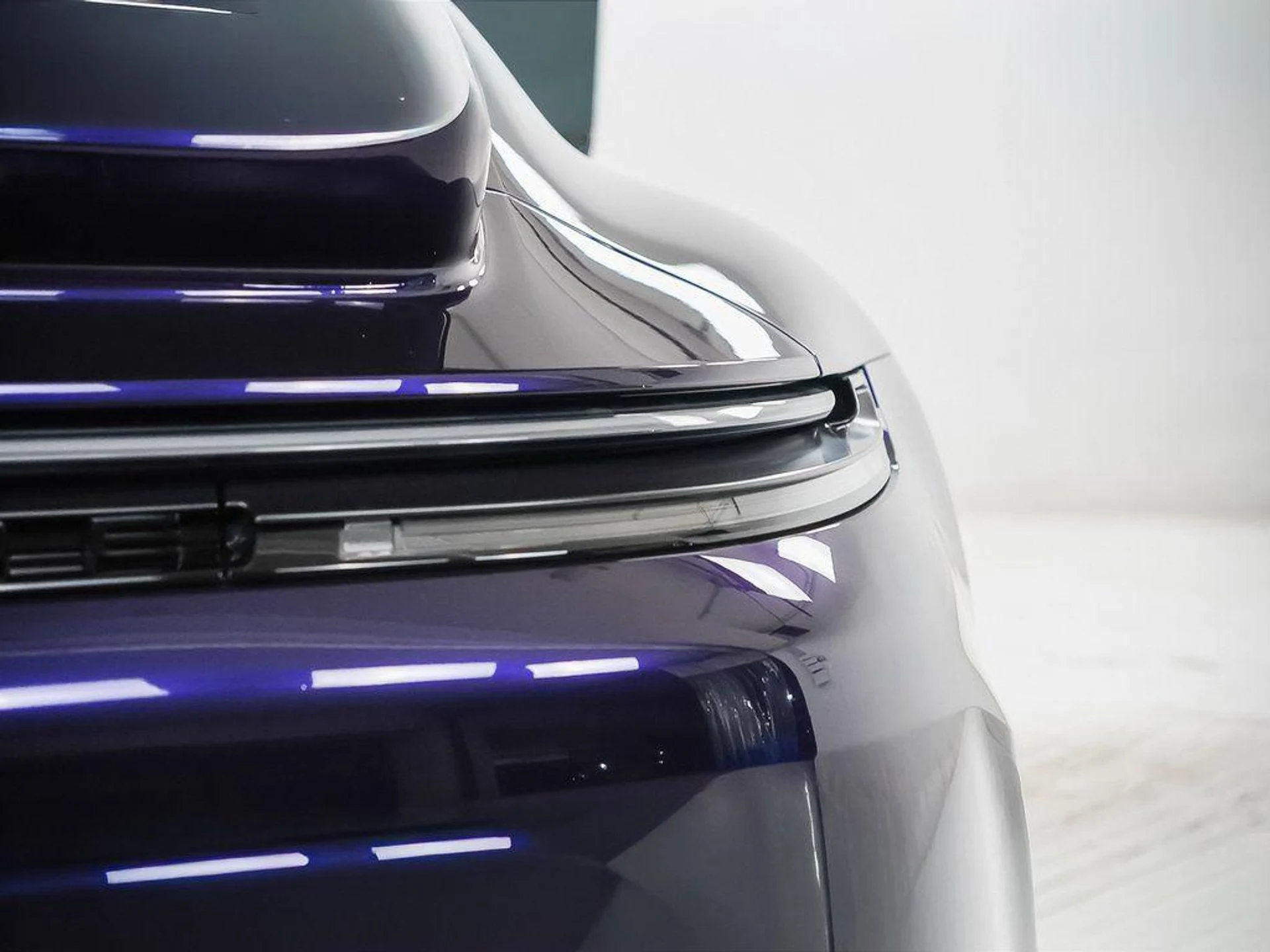 mph011_2847654805_crqf_Sg_N_Qp3851_B6ly_R3_Df_S_Kfny_Q_8814f767d0