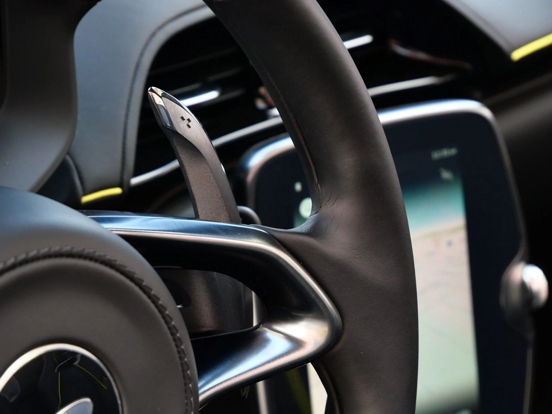 mph011_2856105782_8c162a03f3d38dc129bc4deeb26ae513x_bf2861d5ba