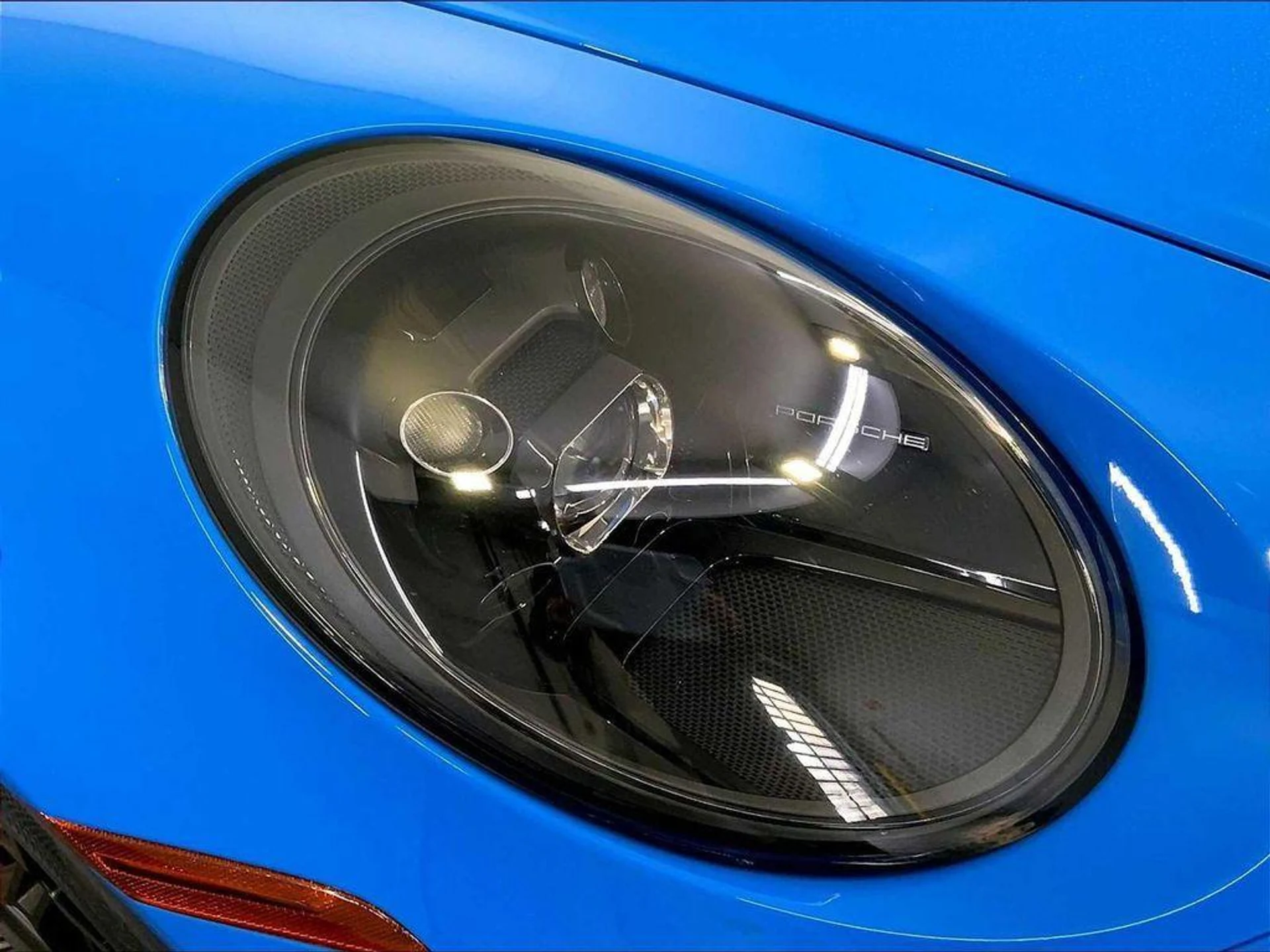 mph011_2862000693_x1_O9jy_PO_0_Cr_Evq9c_VU_Ys_G2om_Qp4_501d3c18df