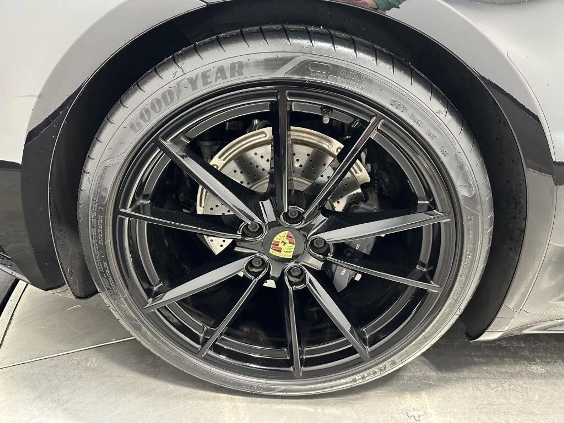 mph011_2862650590_Y_Yd_Nm_b2_Wx_Xlo_Ge_R_ugd_Cr1_Ufn8_5acde1e73a