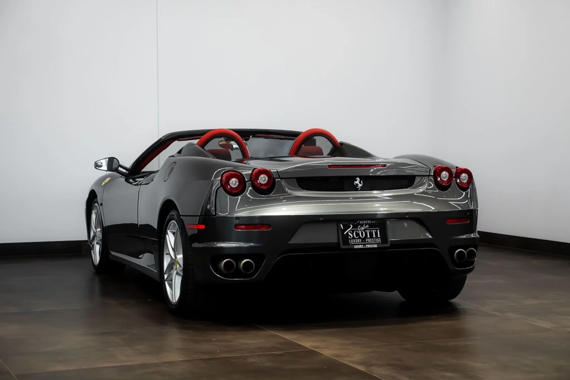 mph011_287151416_ferrari_430_2008_jpg_v_1758918548_6dbf93afda