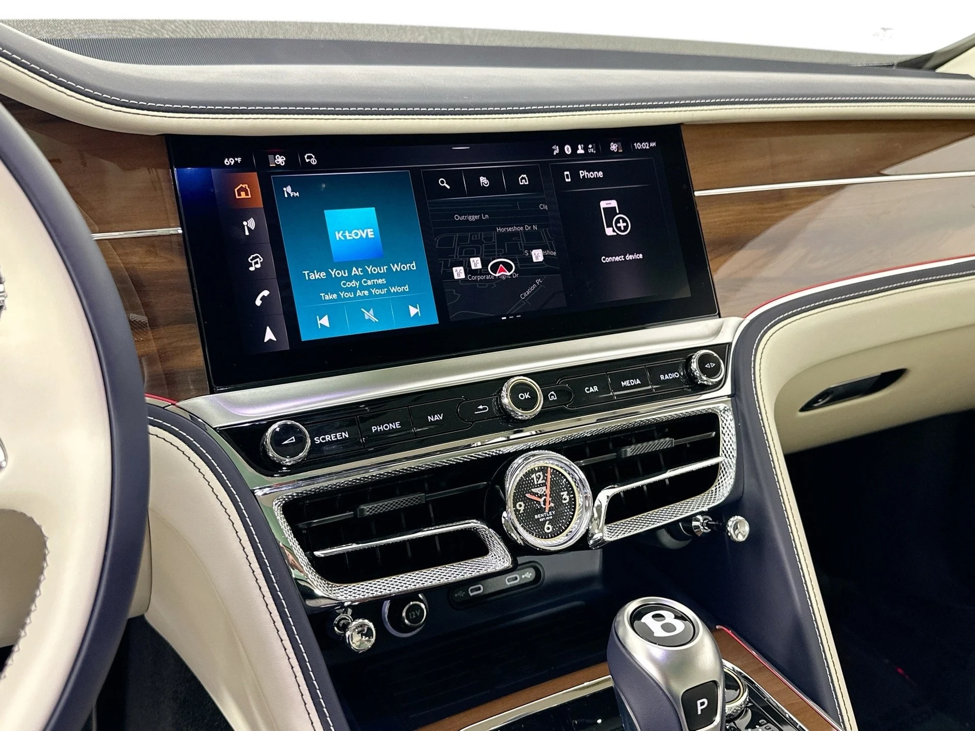 mph011_2878697643_12_c70bb1d753