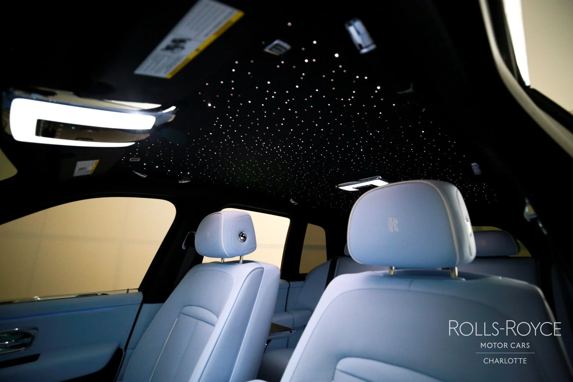 mph011_2883685212_Used_2026_Rolls_Royce_Cullinan_1759509260_2449777007