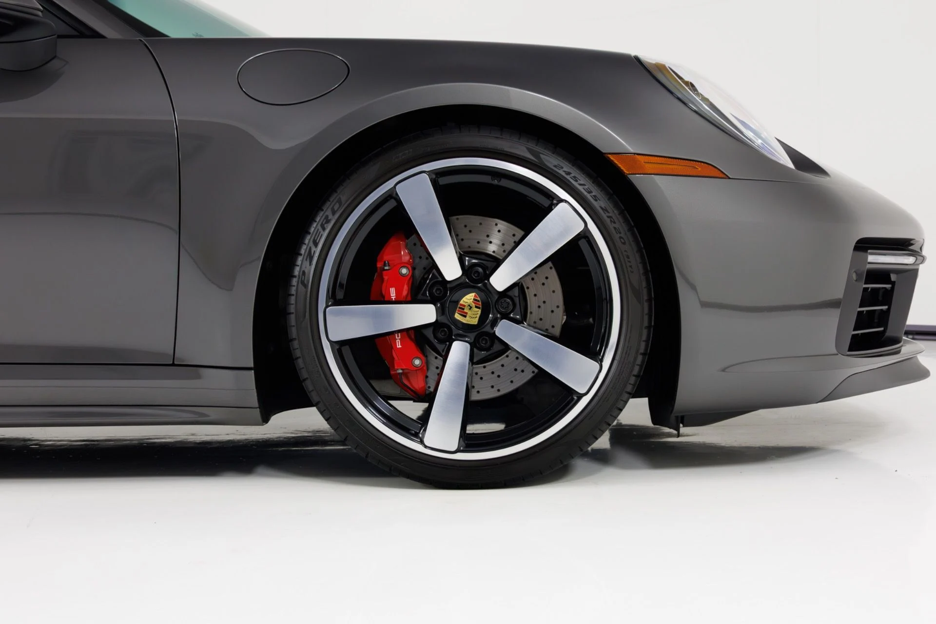 mph011_2884803092_Used_2024_Porsche_911_Carrera_4_S_1773868753_62cc1383d2