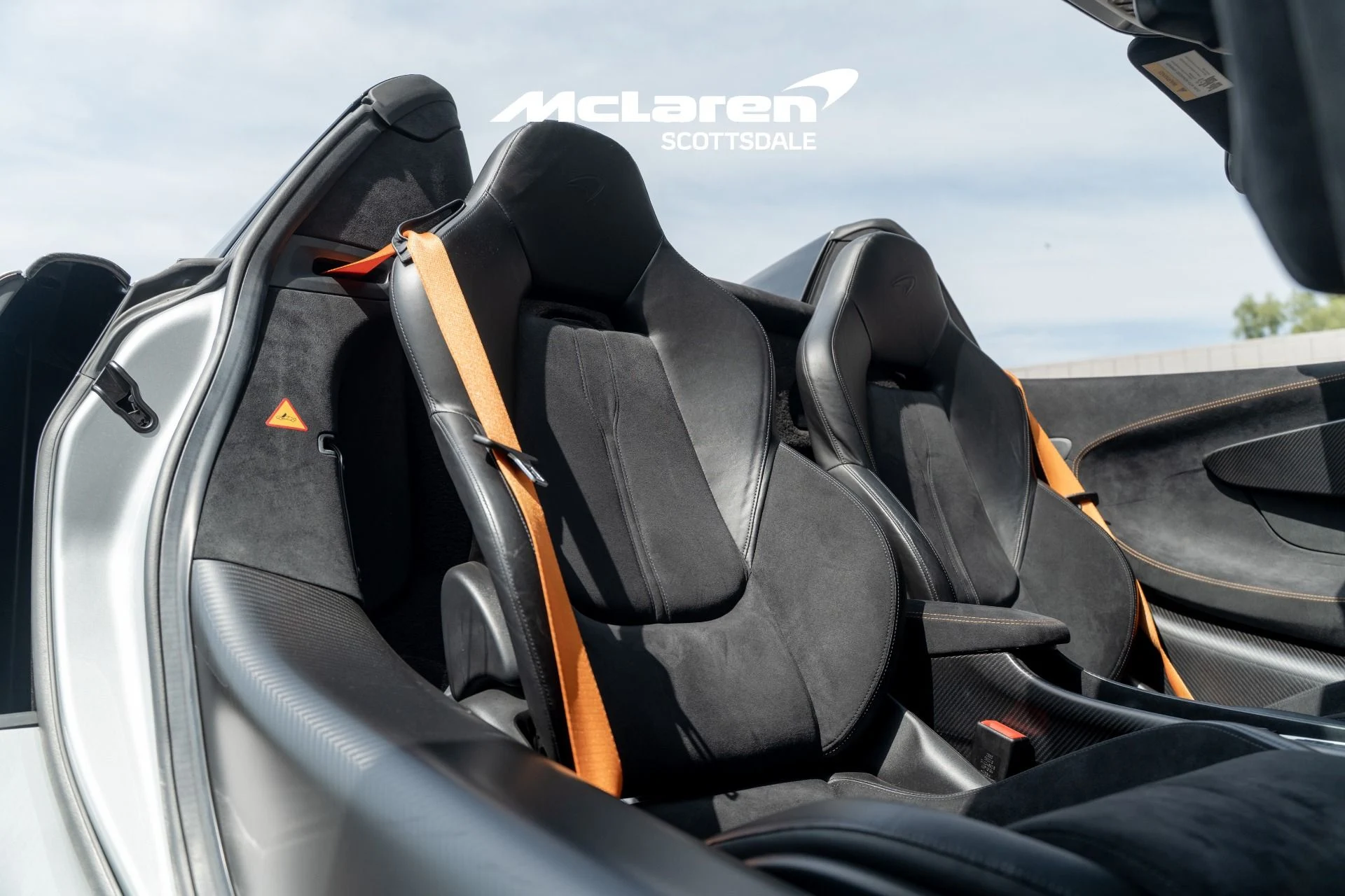 mph011_2890565675_Used_2020_MCLAREN_600_LT_1787003484_d9a962d550