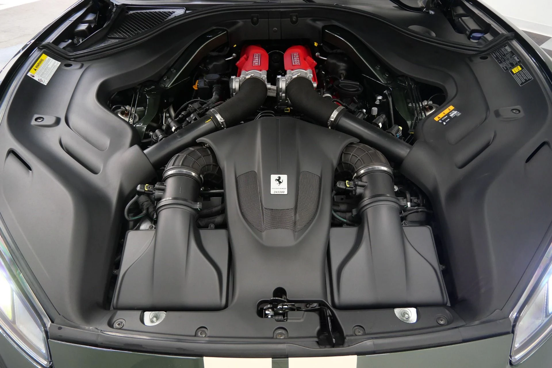 mph011_289290046_Used_2019_Ferrari_Portofino_Tailor_Made_in_NYC_Unique_Exterior_and_Interior_Colors_Amazing_1779827037_2fe2570334