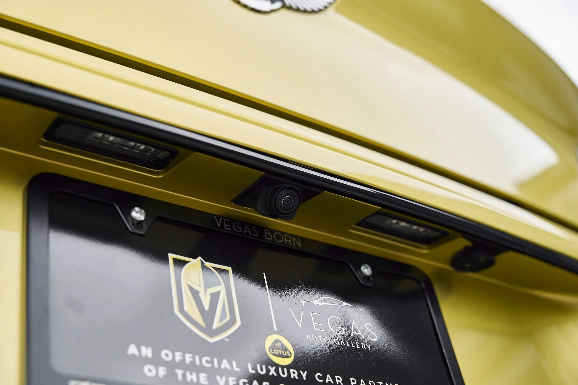 mph011_2894037473_Used_2022_Bentley_Continental_GT_V8_1766800332_40beb958ab