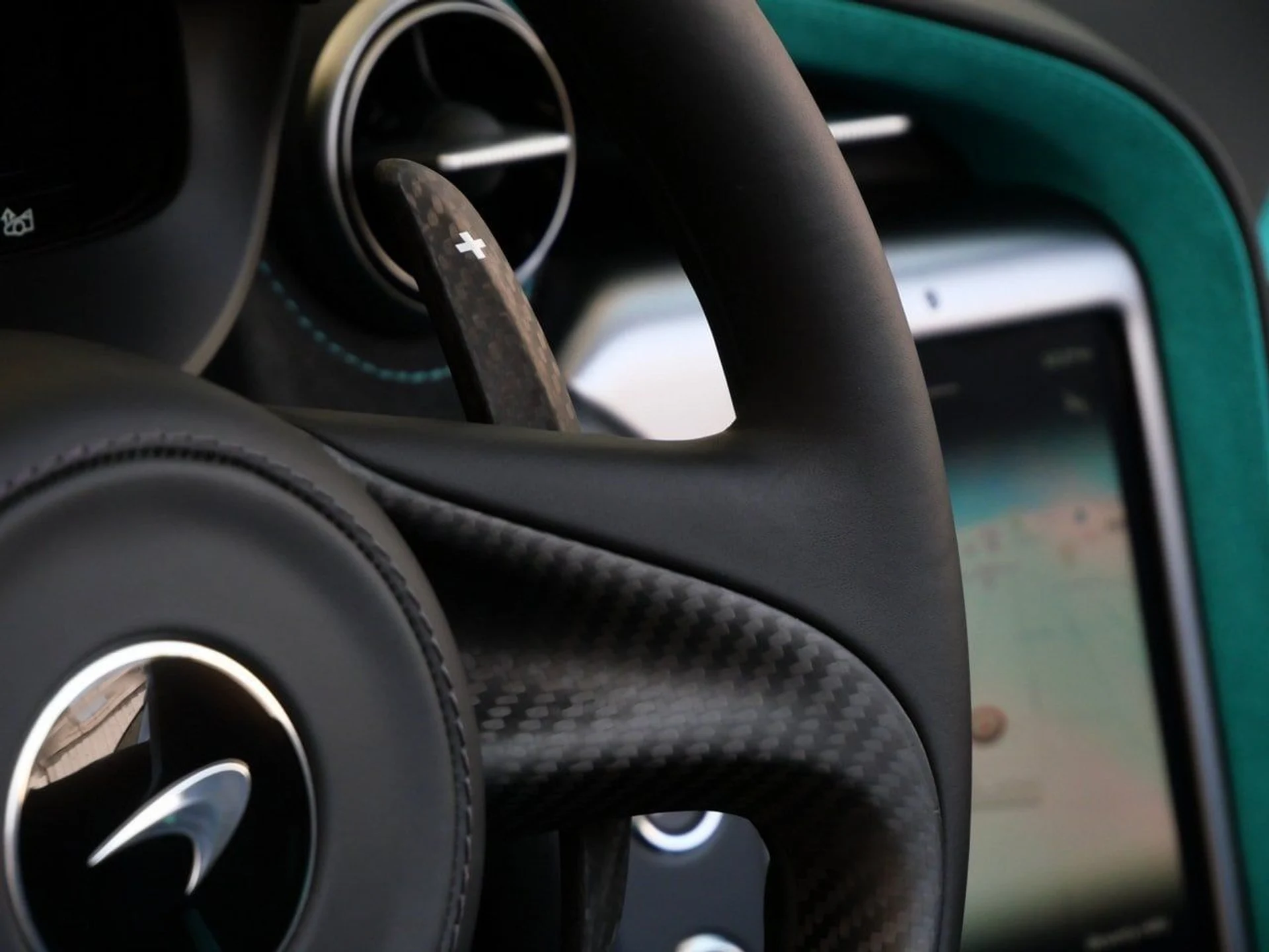 mph011_2896353843_1b0bbadae9d13d4484865474fc1ecbaax_f57ac71f1a