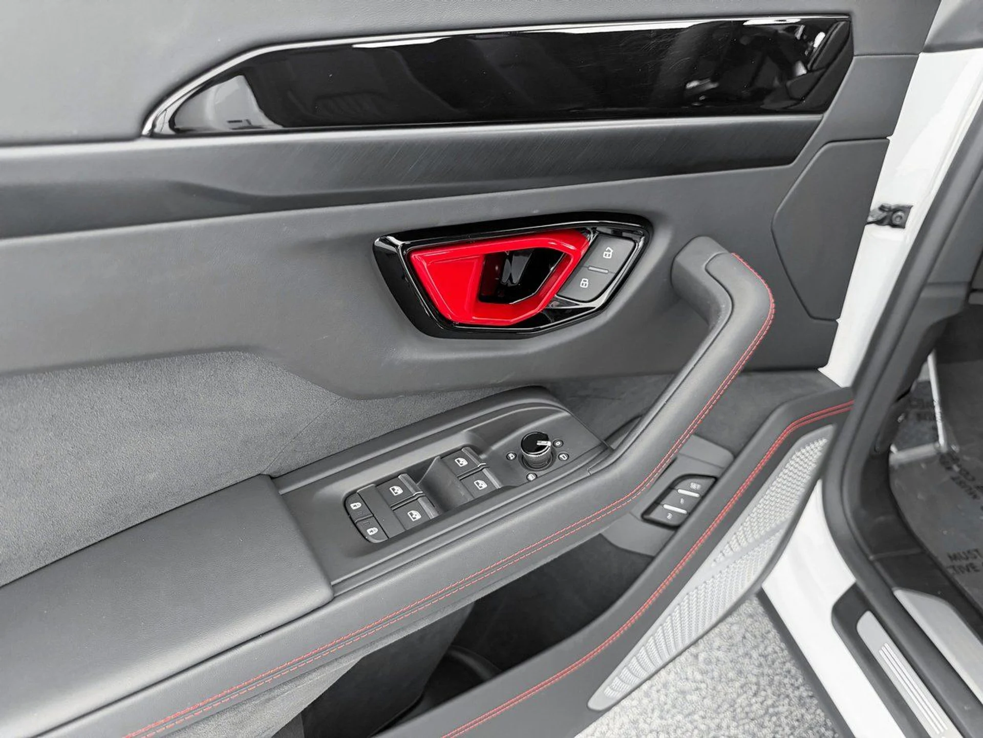 mph011_2904438061_7fea720f5ab2172d6b726b30aaa4a659x_cc75955557