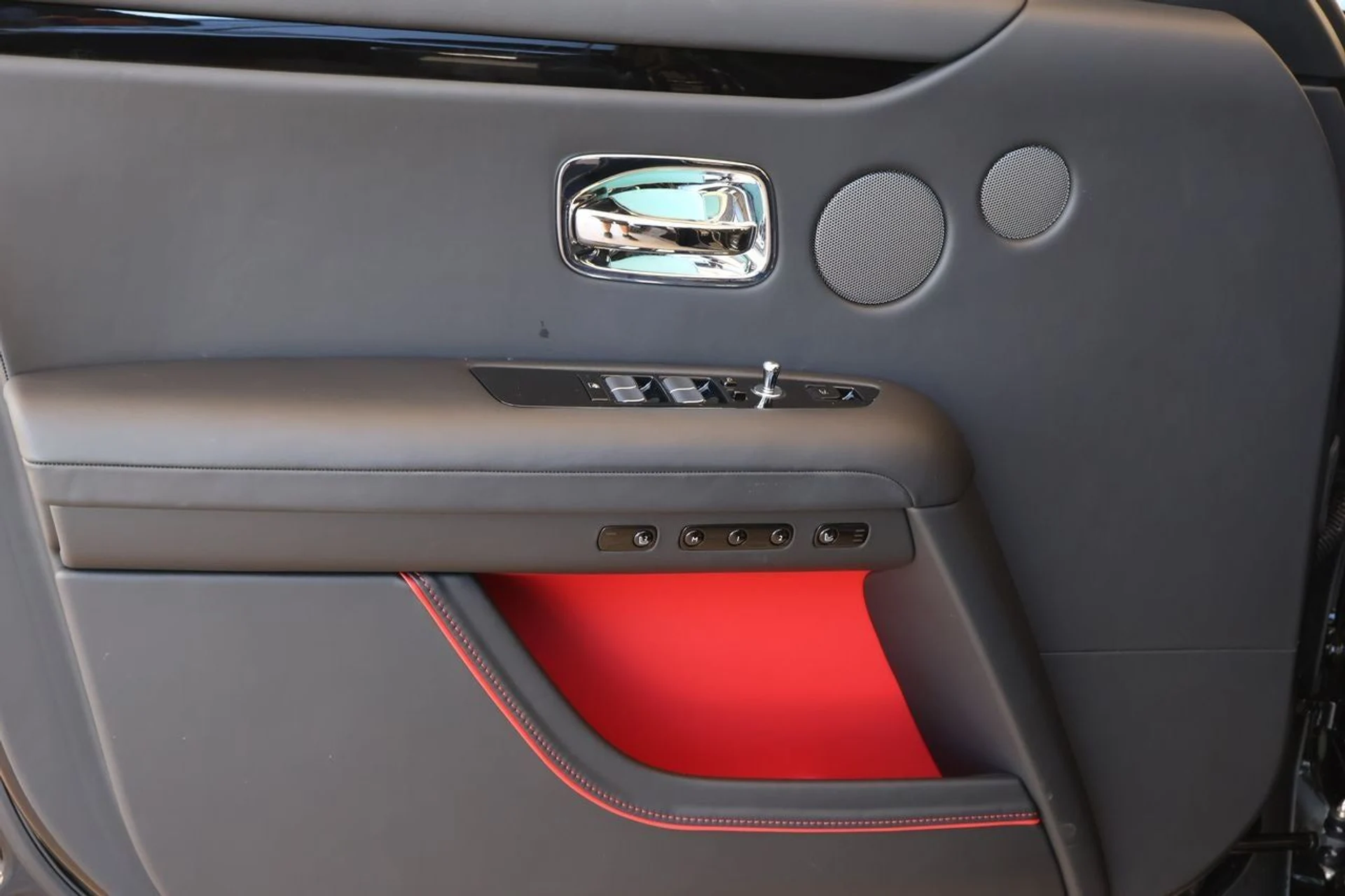 mph011_2919125211_12_776138cfb2