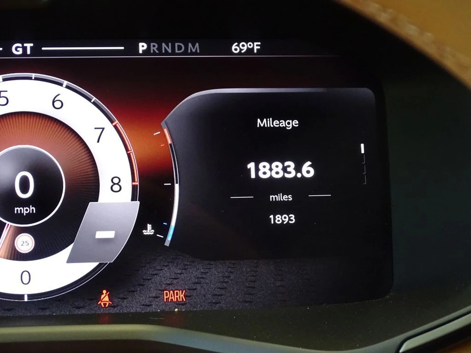 mph011_2924605590_9wnreuhx6kyyaufr2mf0j0m0l0e7_a8204158d4