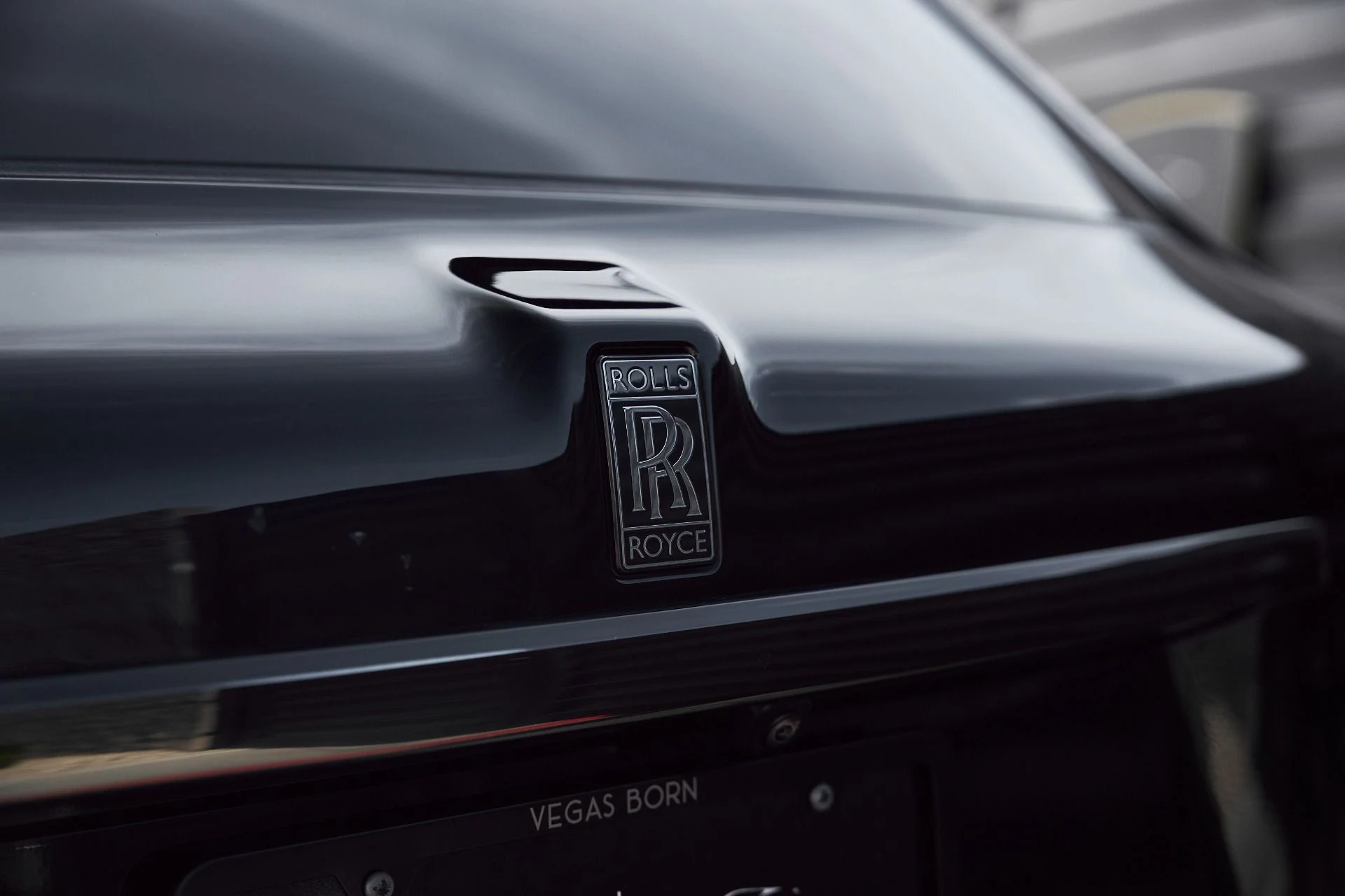 mph011_2926244024_Used_2021_Rolls_Royce_Cullinan_Base_1770692153_d310f13858