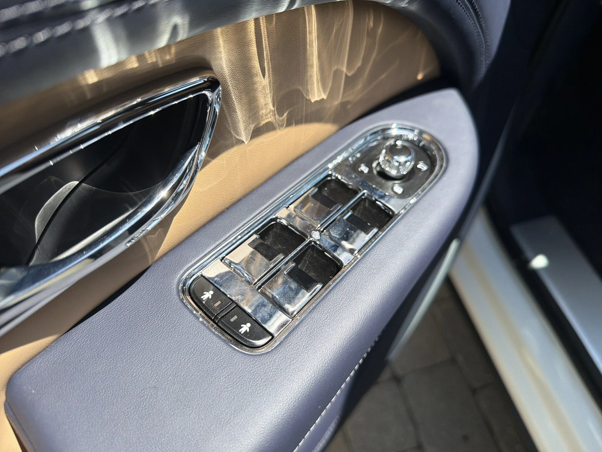 mph011_2935246672_53ca7cca173cb06cef5c59aec5bdb862x_dbc5ca9269