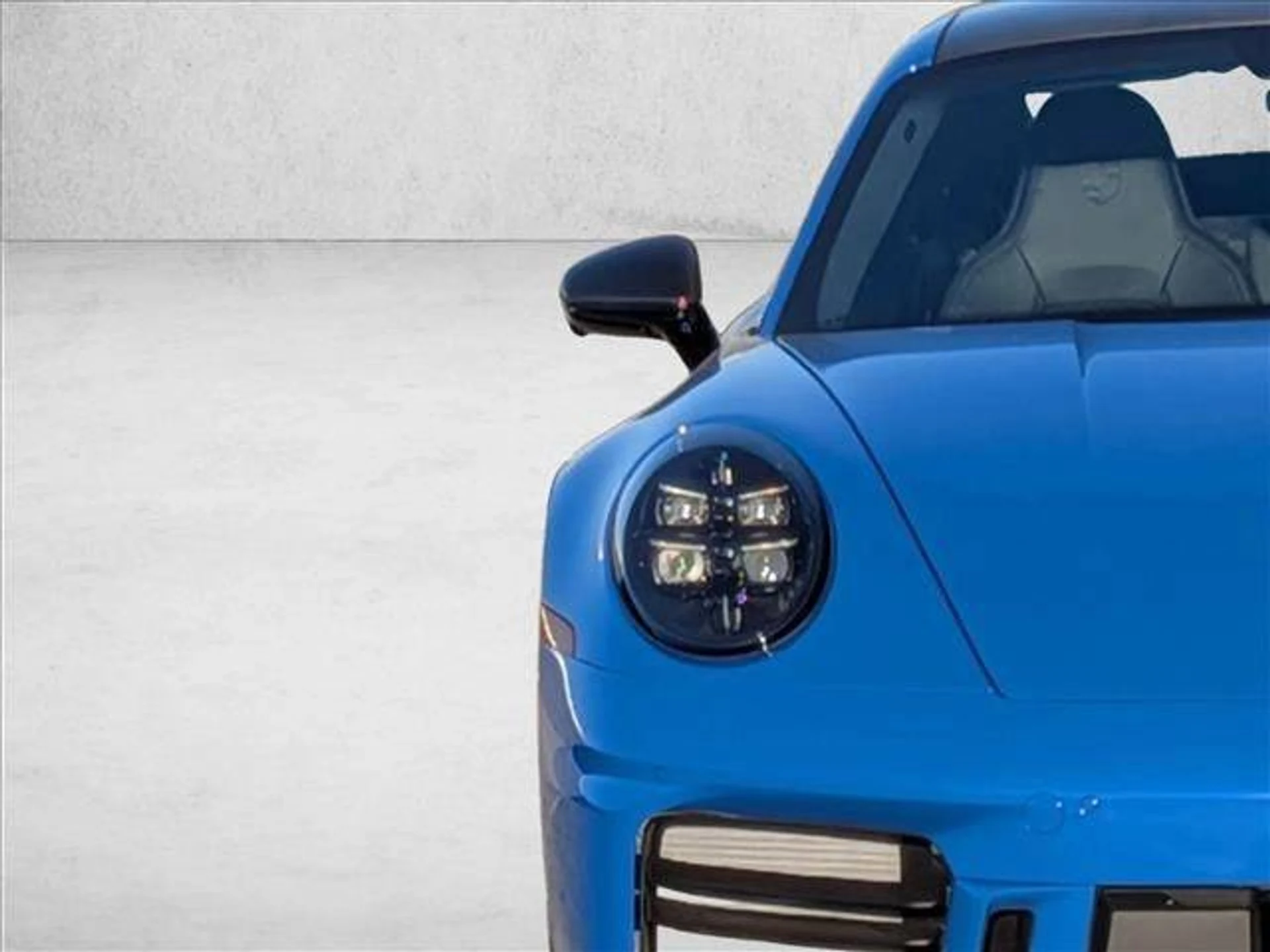 mph011_2935522756_476669eeaf33919674c11945337c936bx_e1a1ad62b5