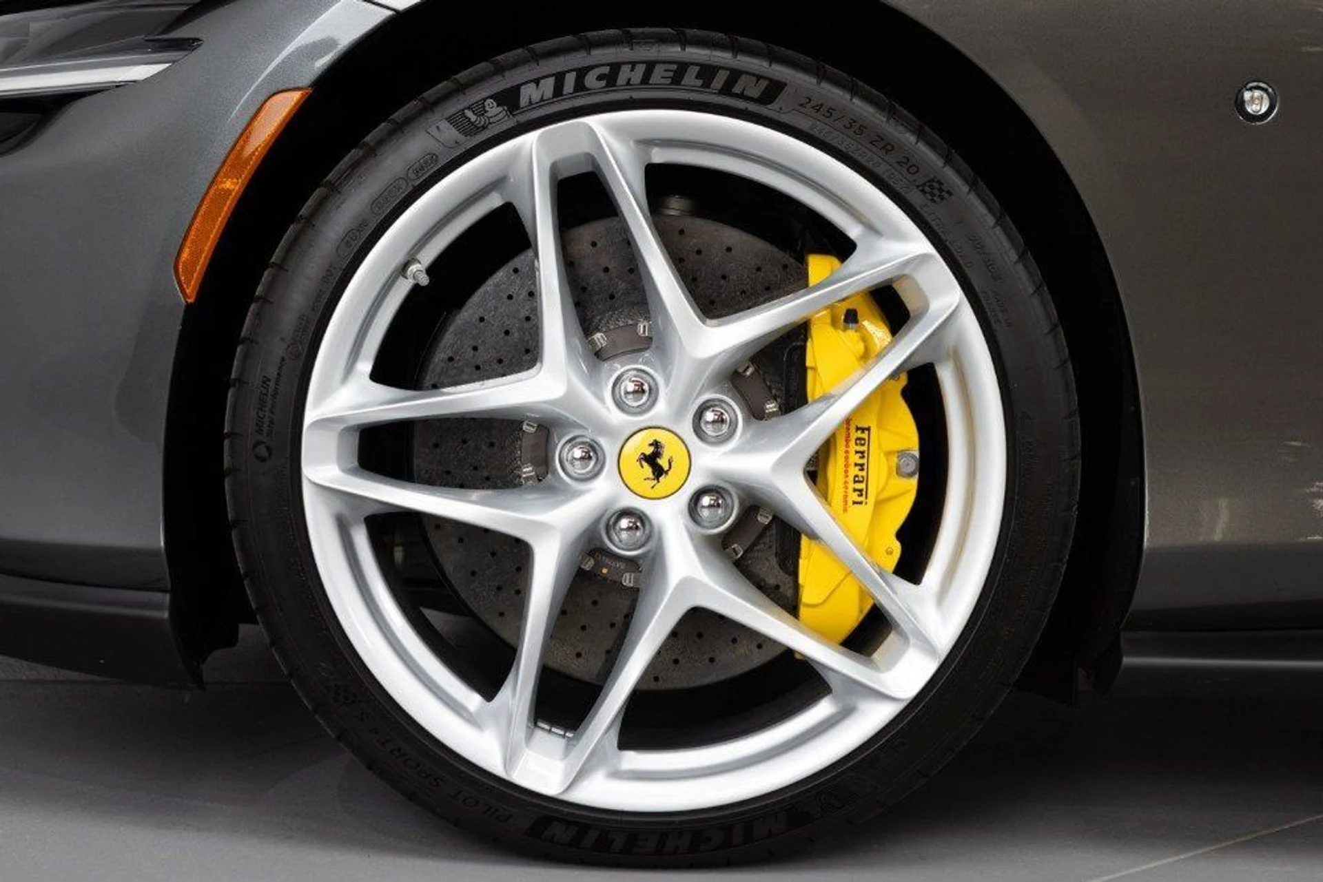 mph011_2940760112_0a78007be6a34e86a6f26af46500aa2e_9050772be6