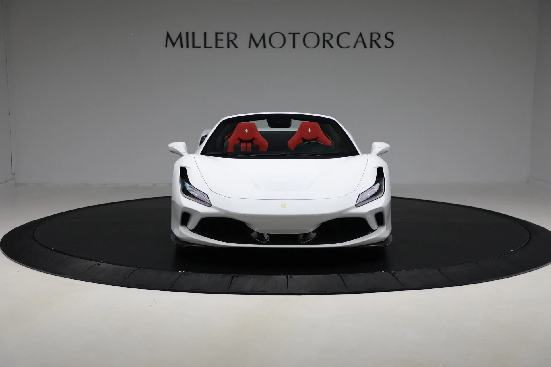 mph011_2942664340_Used_2023_Ferrari_F8_Spider_fdda7f99b2