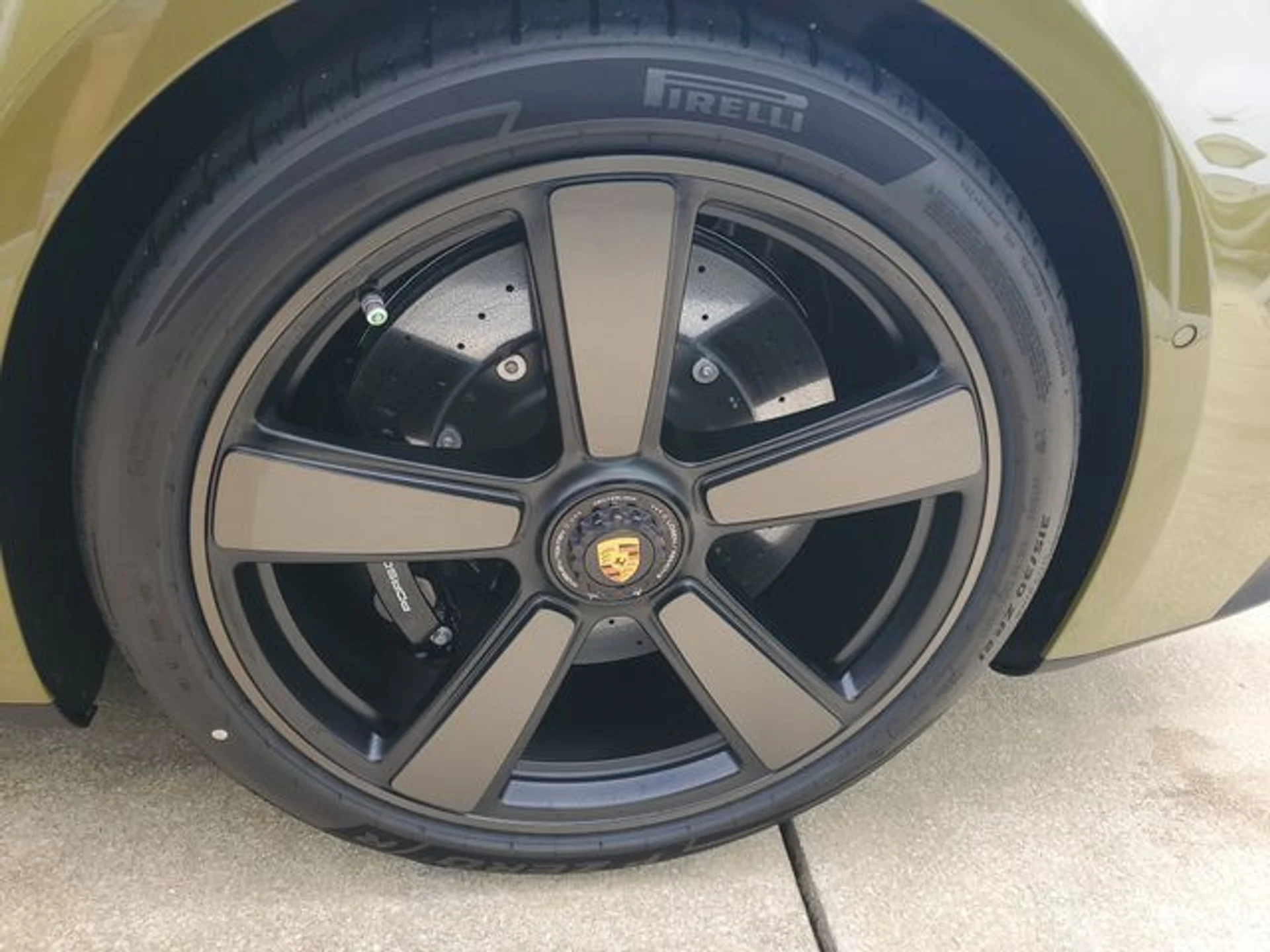 mph011_2953269628_025566f0e93bbc9f6aaaa8c0d9458877x_ec23148248