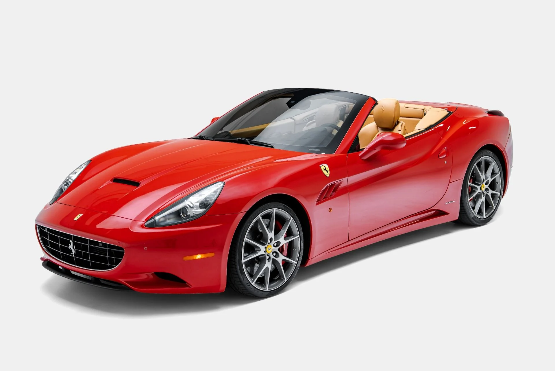 mph011_2953813781_Used_2011_Ferrari_California_1793140827_10c209150b