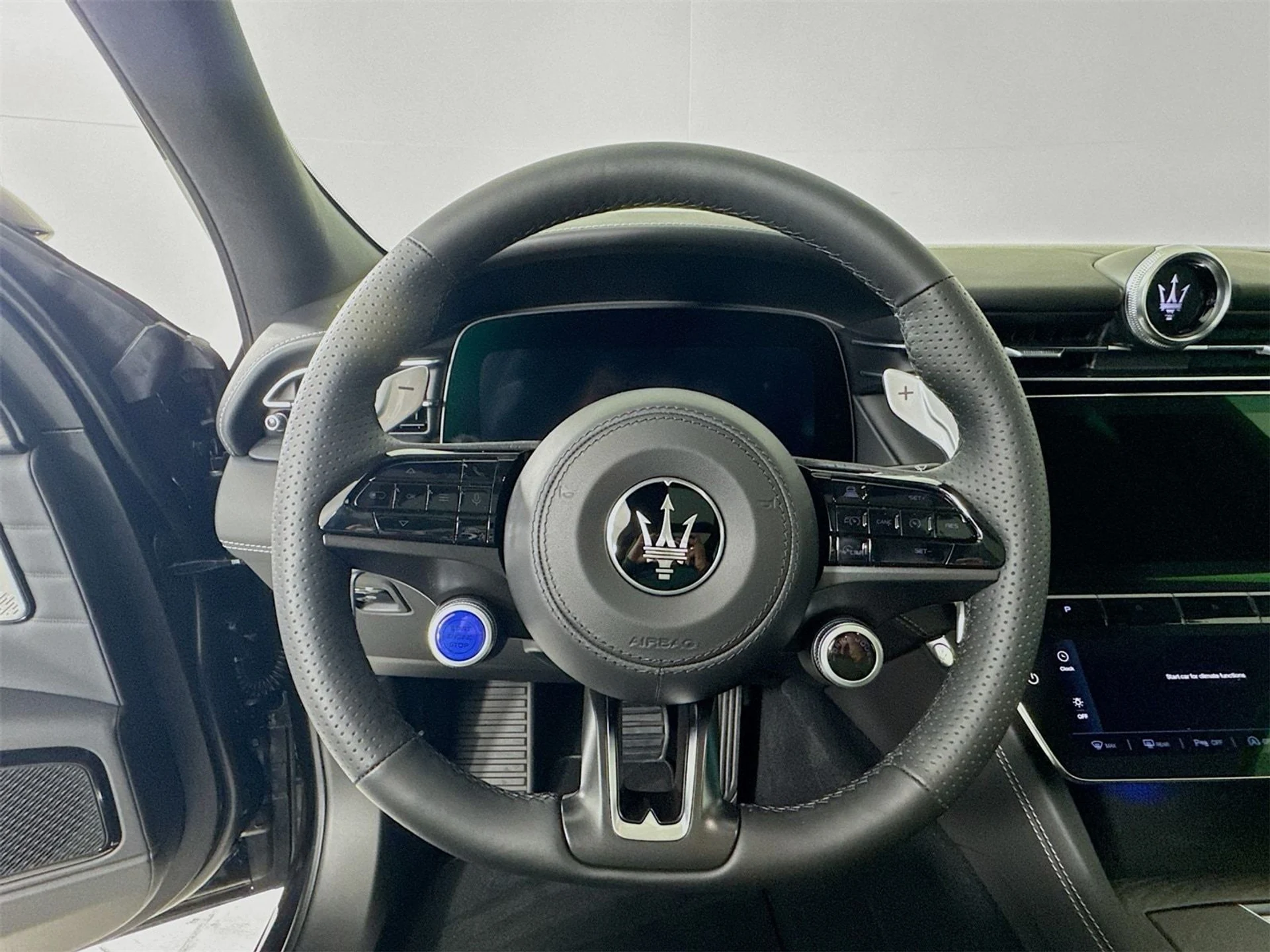 mph011_2955570040_b64288ffebc05657994ab2b38c60ff7ax_54a766d93b